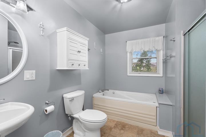 MLS #832457