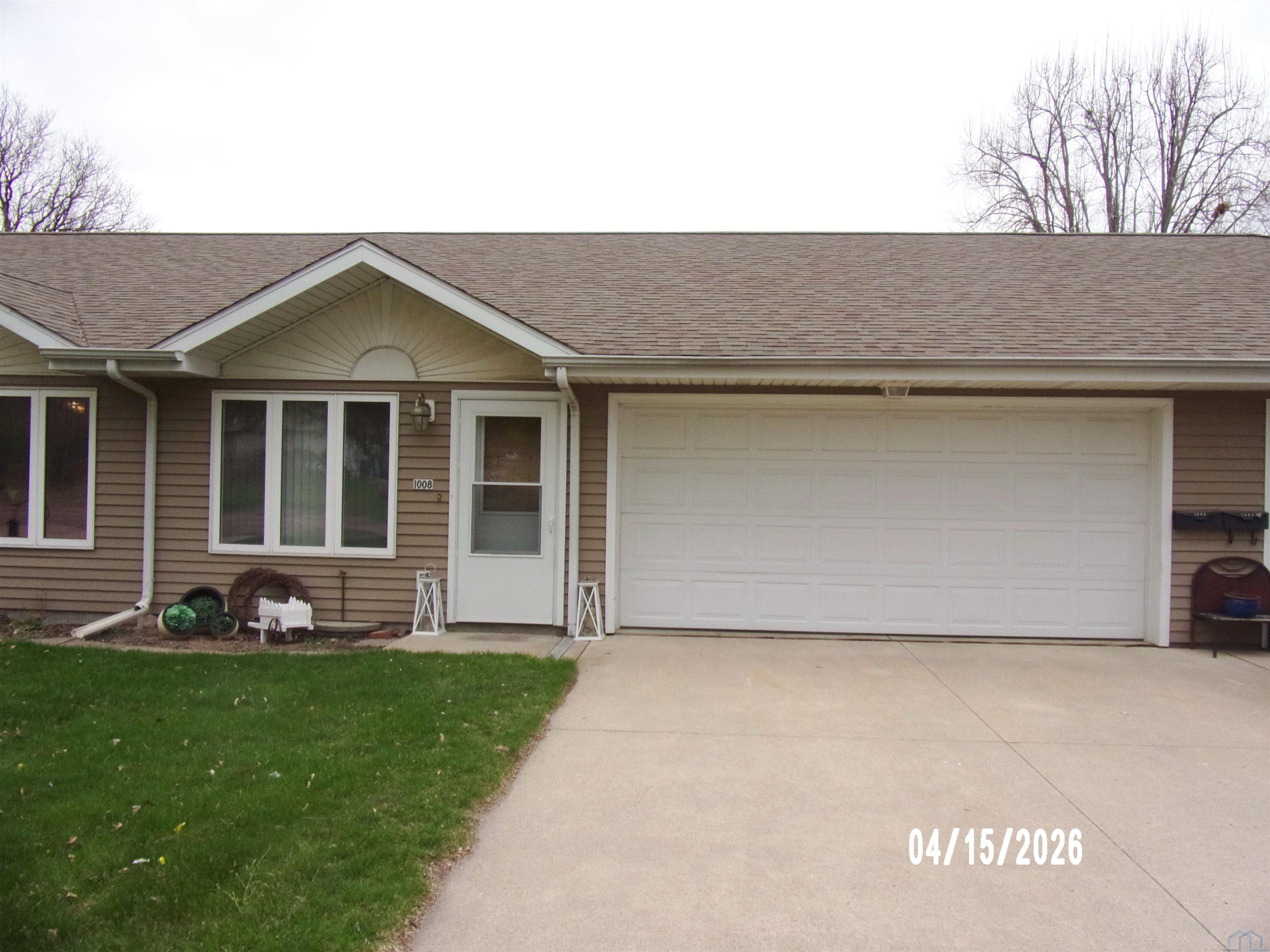 1008 AVENUE O						  						 , Hawarden						 , IA						  51023						  