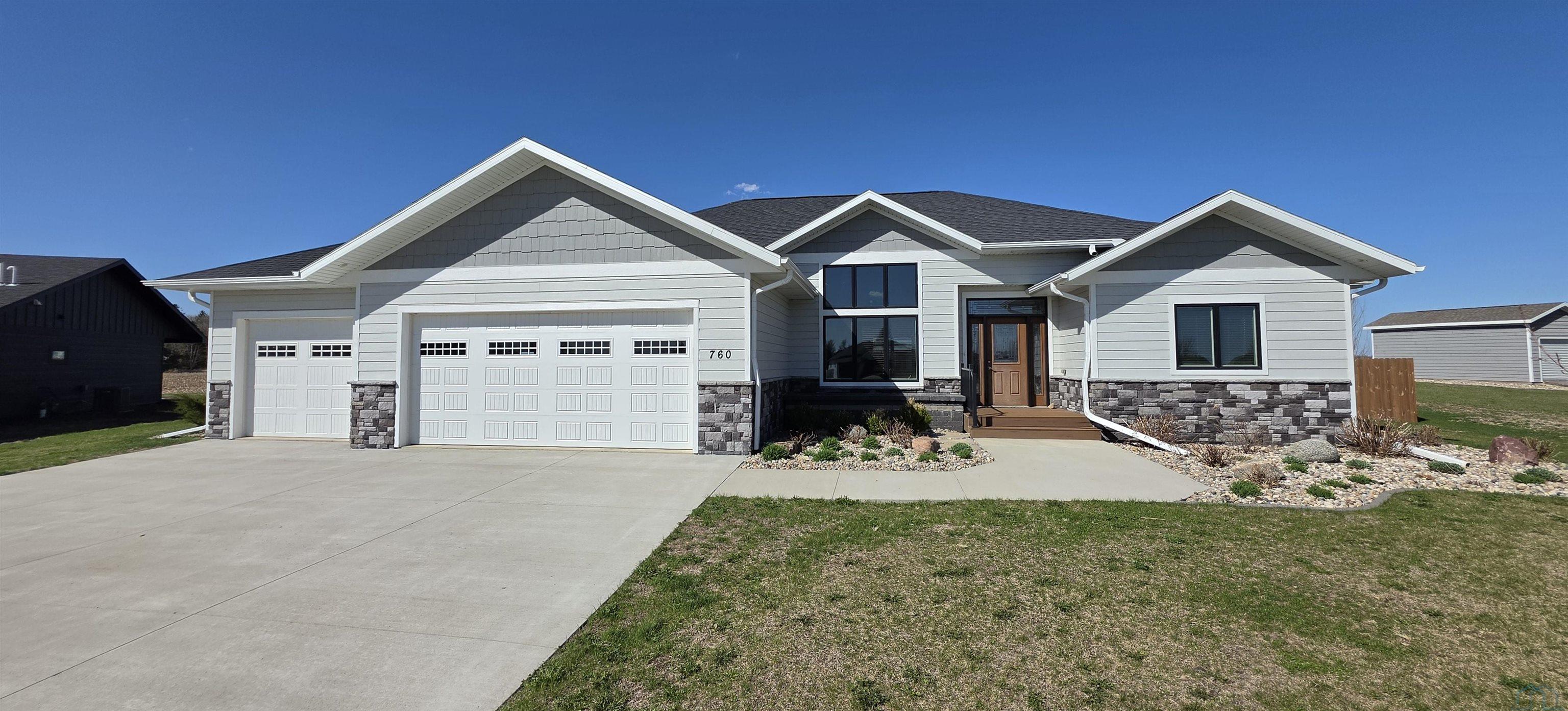 760 3rd St NE, Primghar, IA 51245 