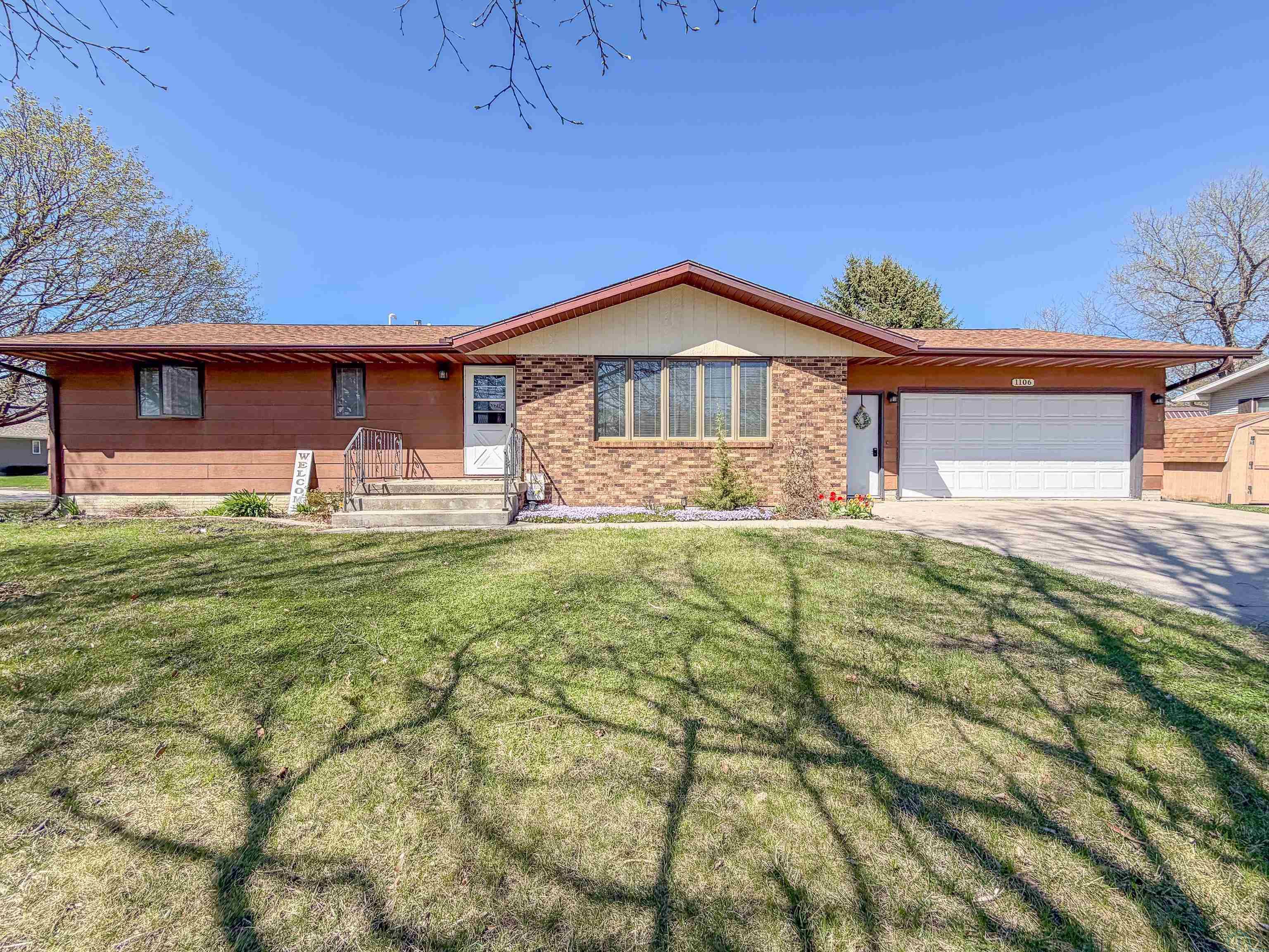 1106 12TH AVE, Manson, IA 50563 