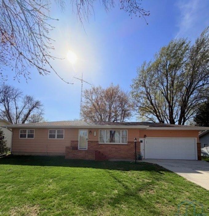 511 Jackson, Lake View, IA 51450 