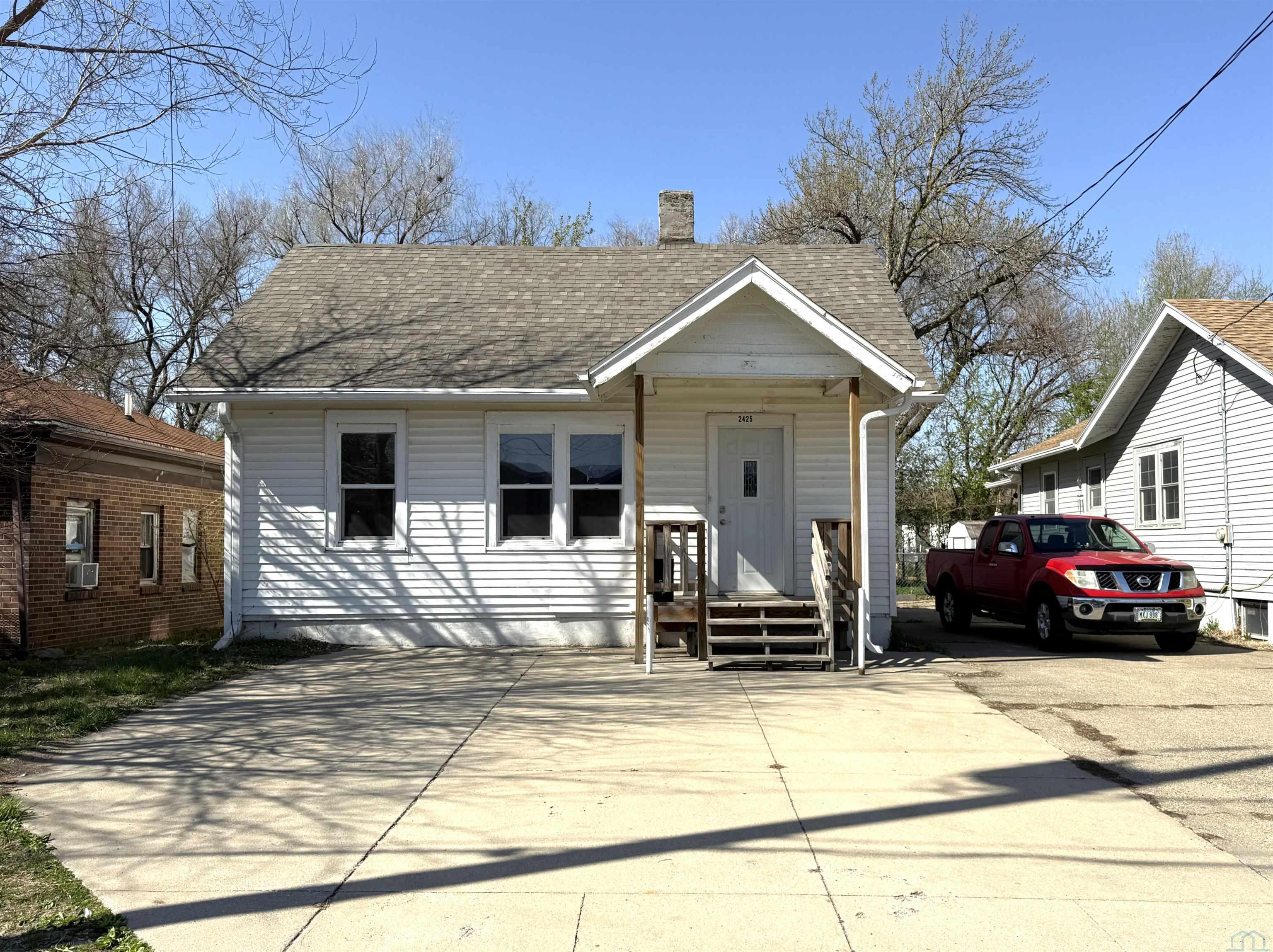 2425 Williams Ave., Sioux City, IA 51106 