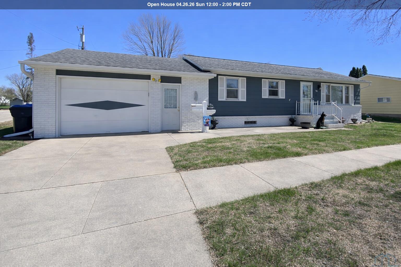 26 9th Ave SE, LeMars, IA 51031 