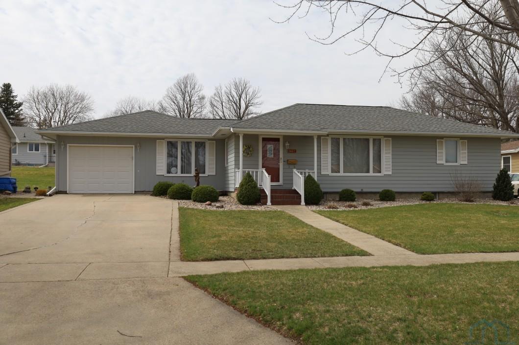 1007 Tama Street S, Rock Rapids, IA 51246 