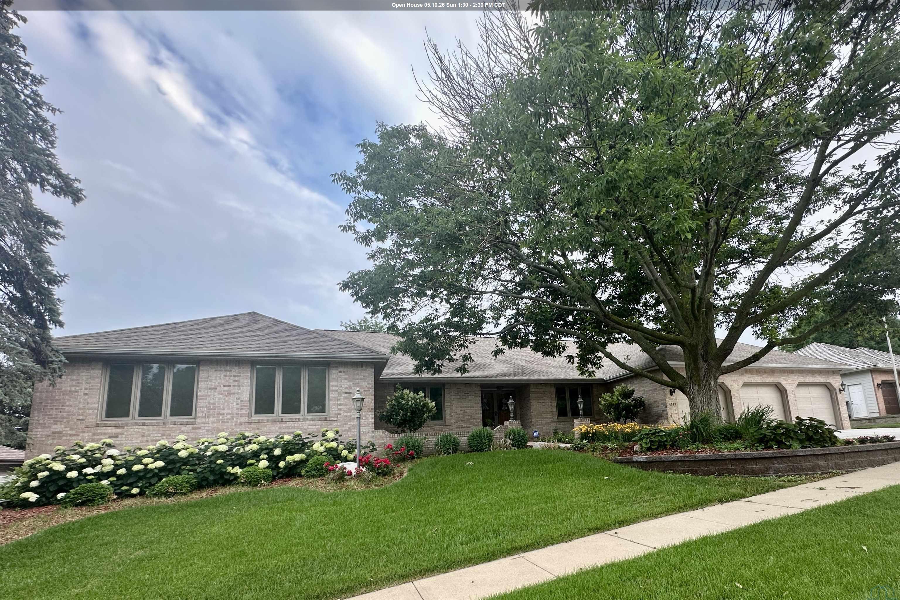 4908 RAVINE PARK LN, Sioux City, IA 51106 