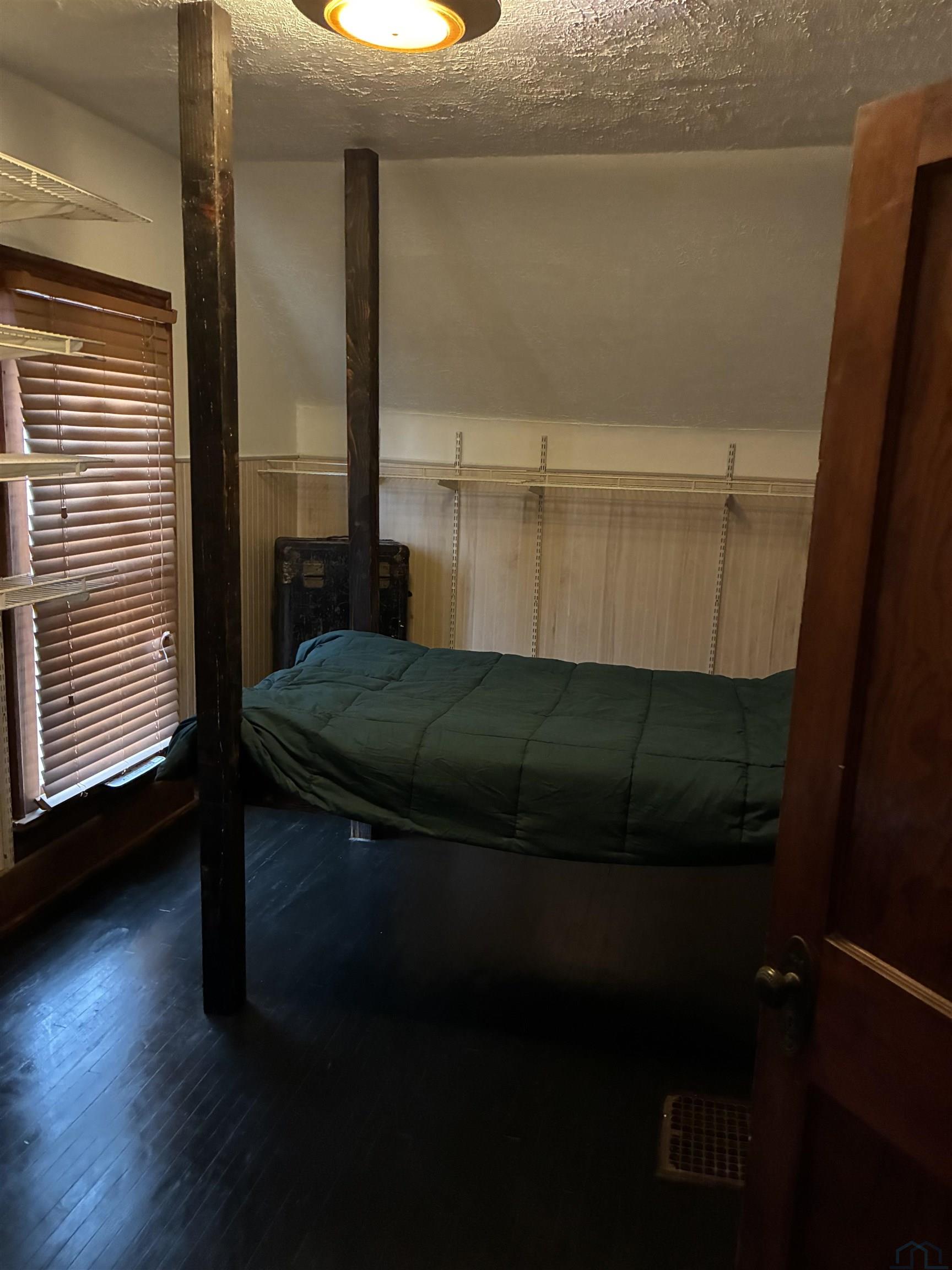 MLS #832684