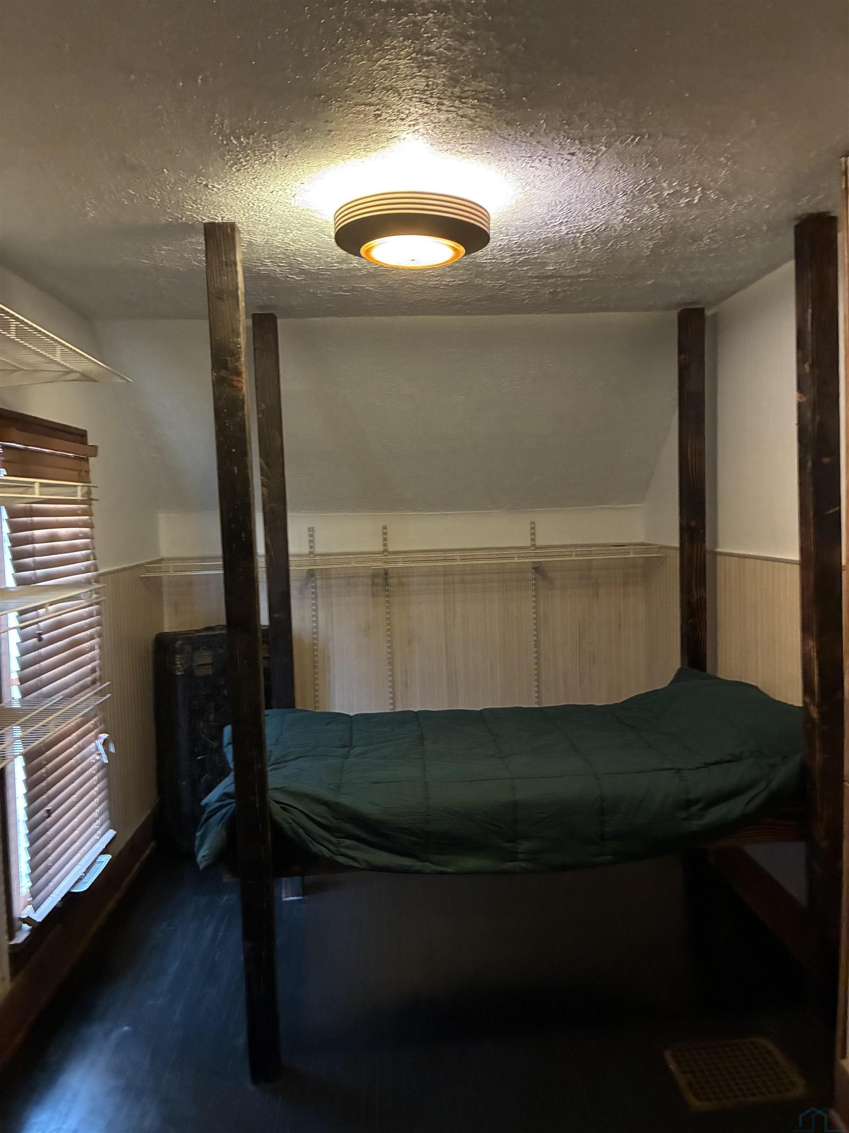 MLS #832684