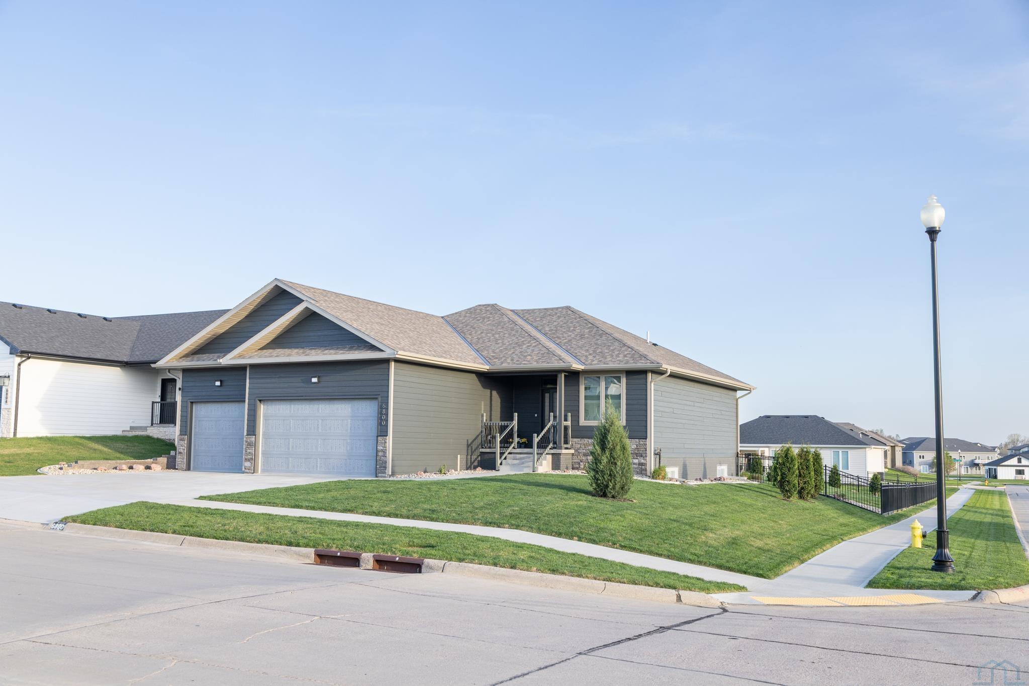 6800 Brookside Dr., Sioux City, IA 51106 