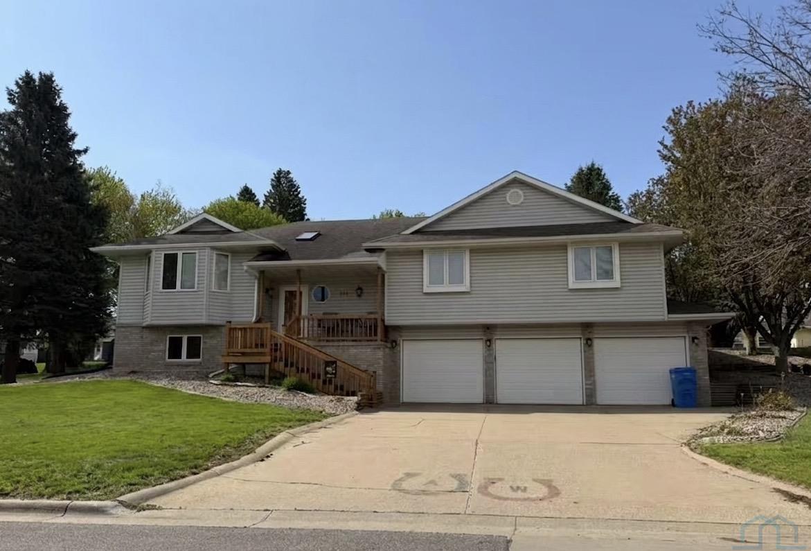 850 Mill St., E, Akron, IA 51001 