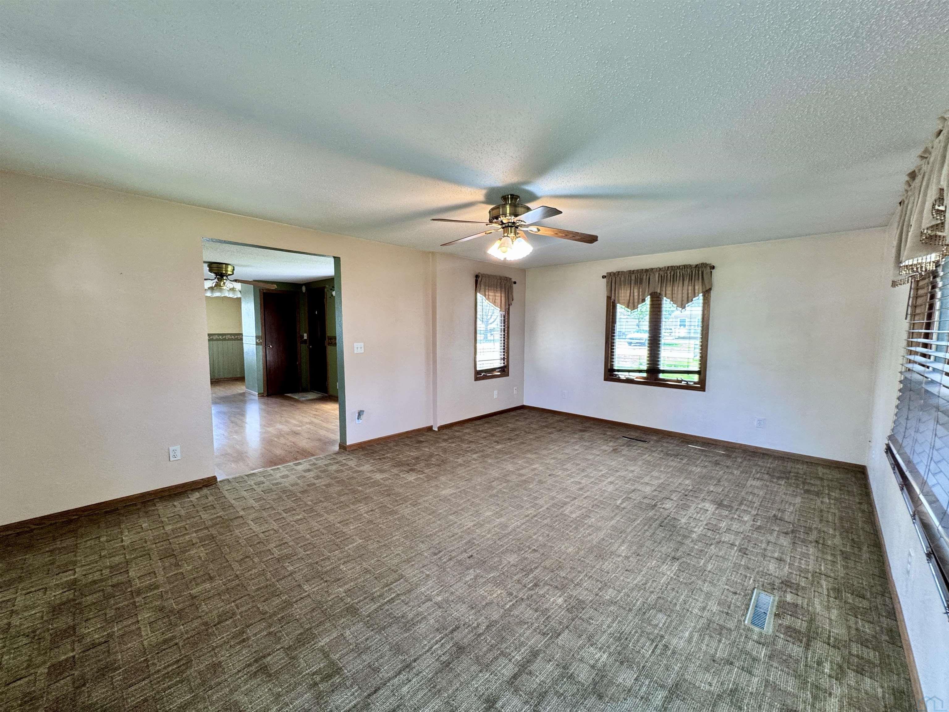 MLS #832773