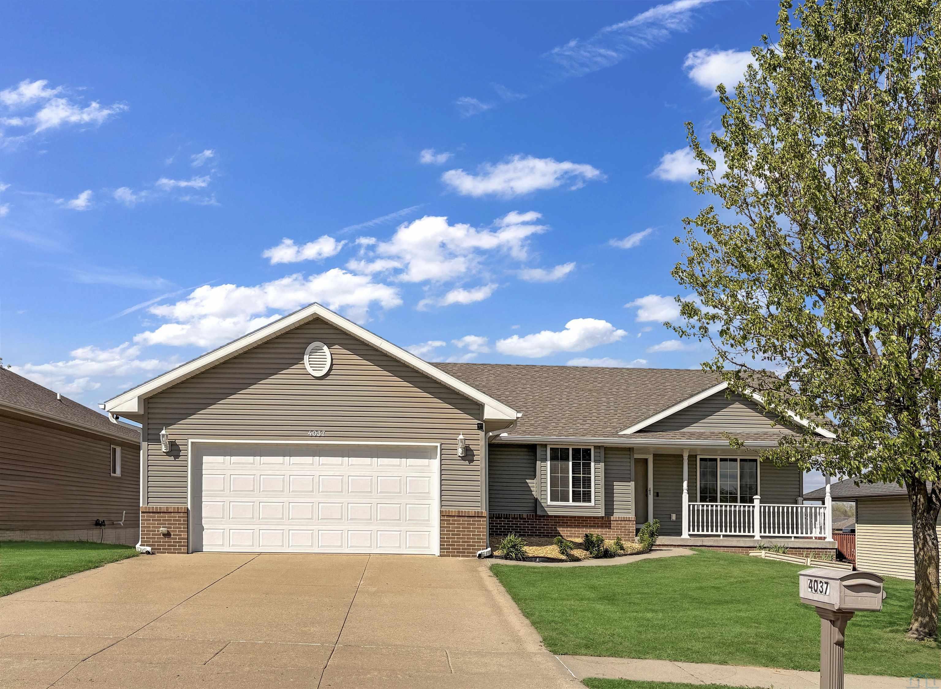 4037 Manchester St., Sioux City, IA 51103 