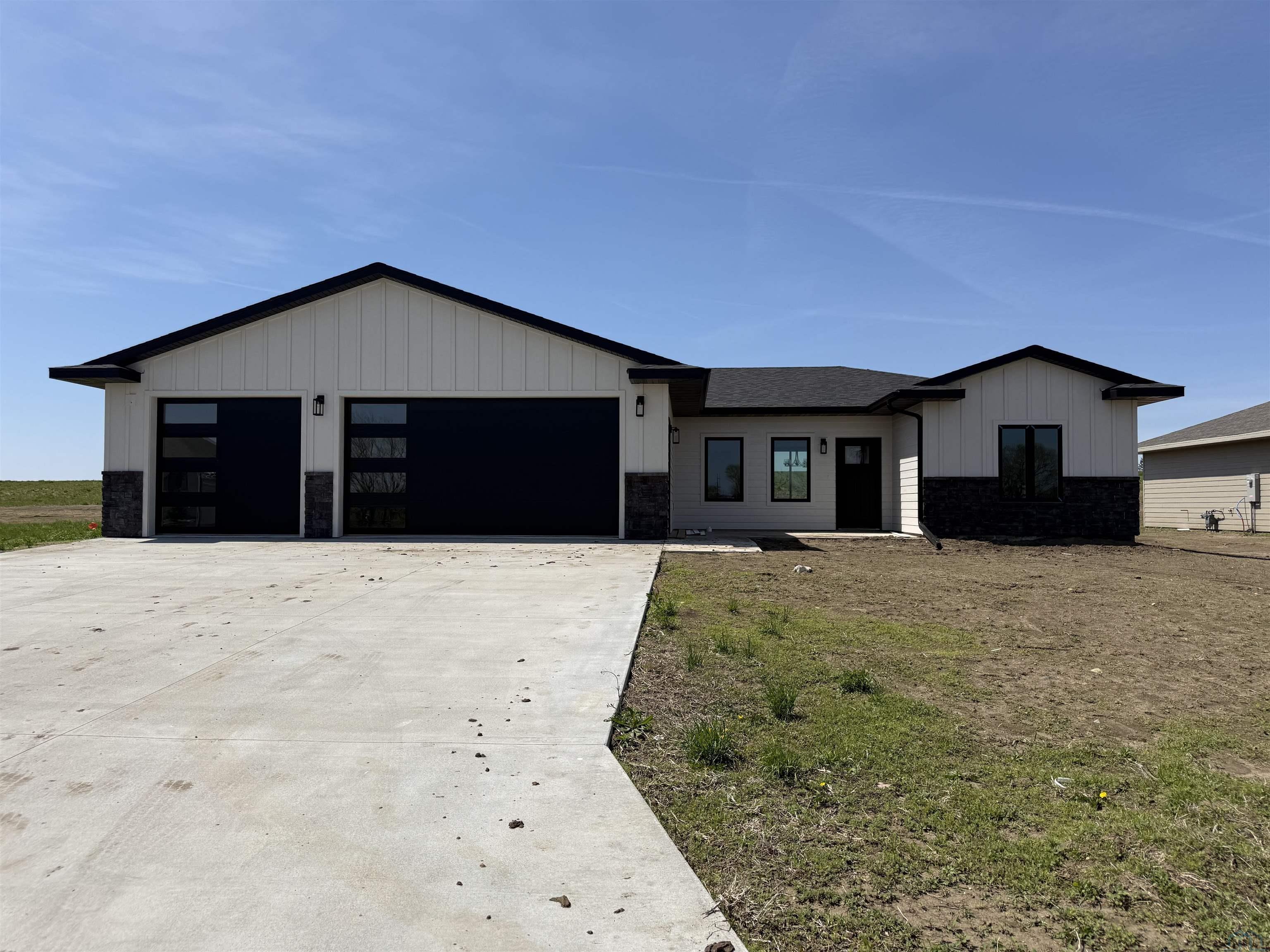 603 Mill Pond Road, Rock Rapids, IA 51246 