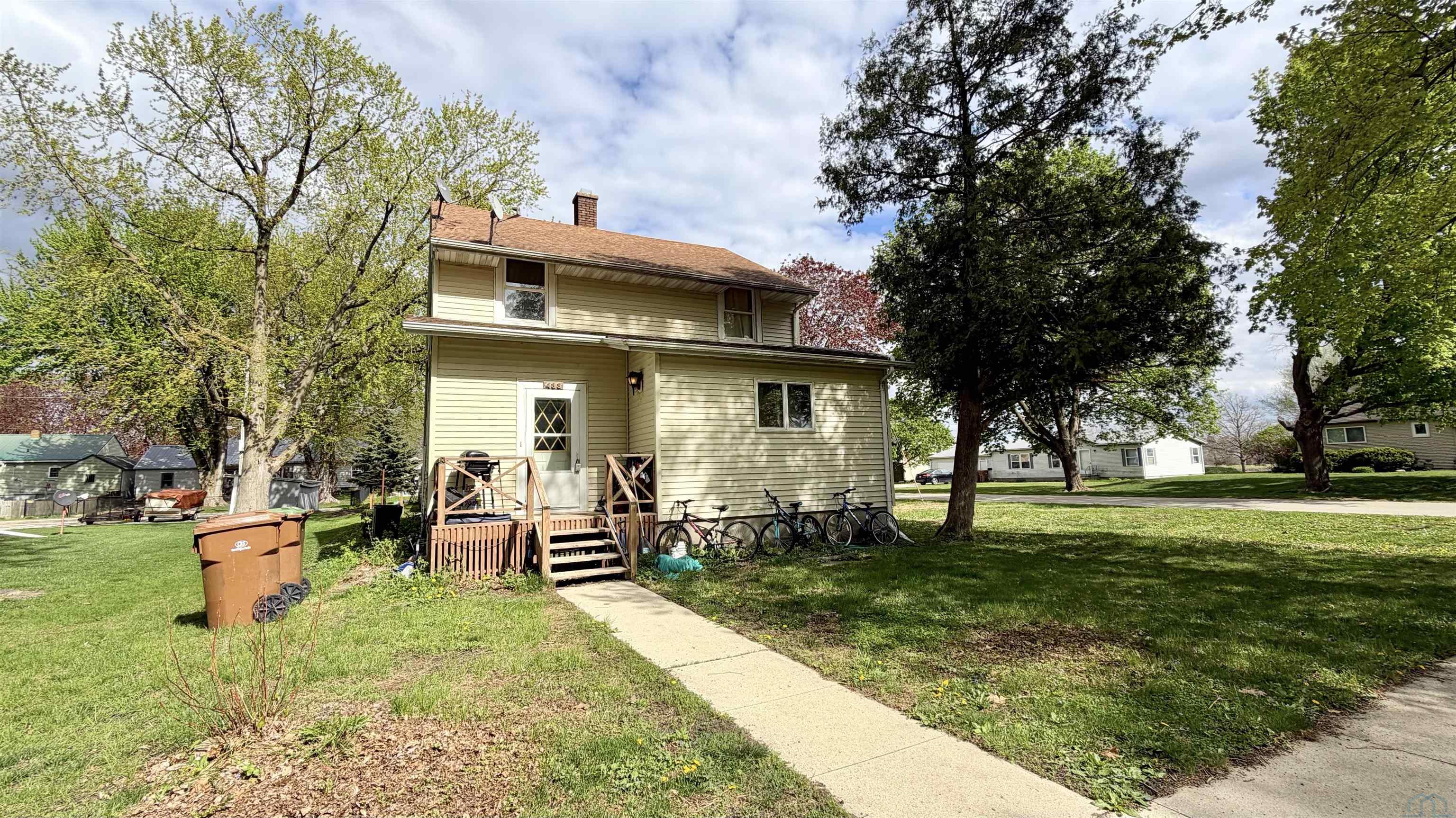 433 FRANKLIN ST S, Newell, IA 50568 