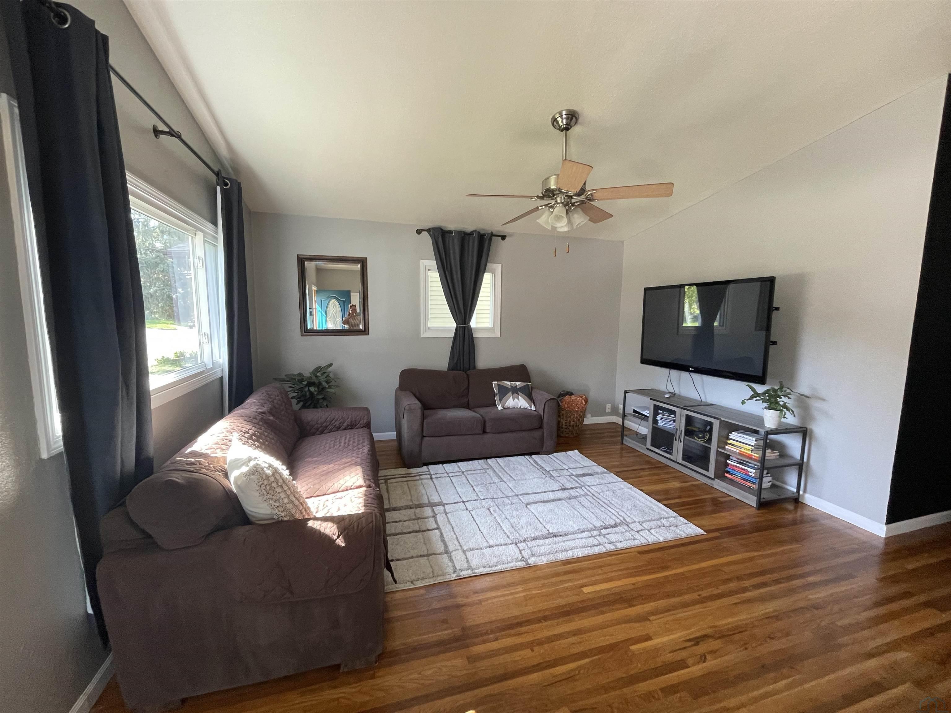 MLS #832806
