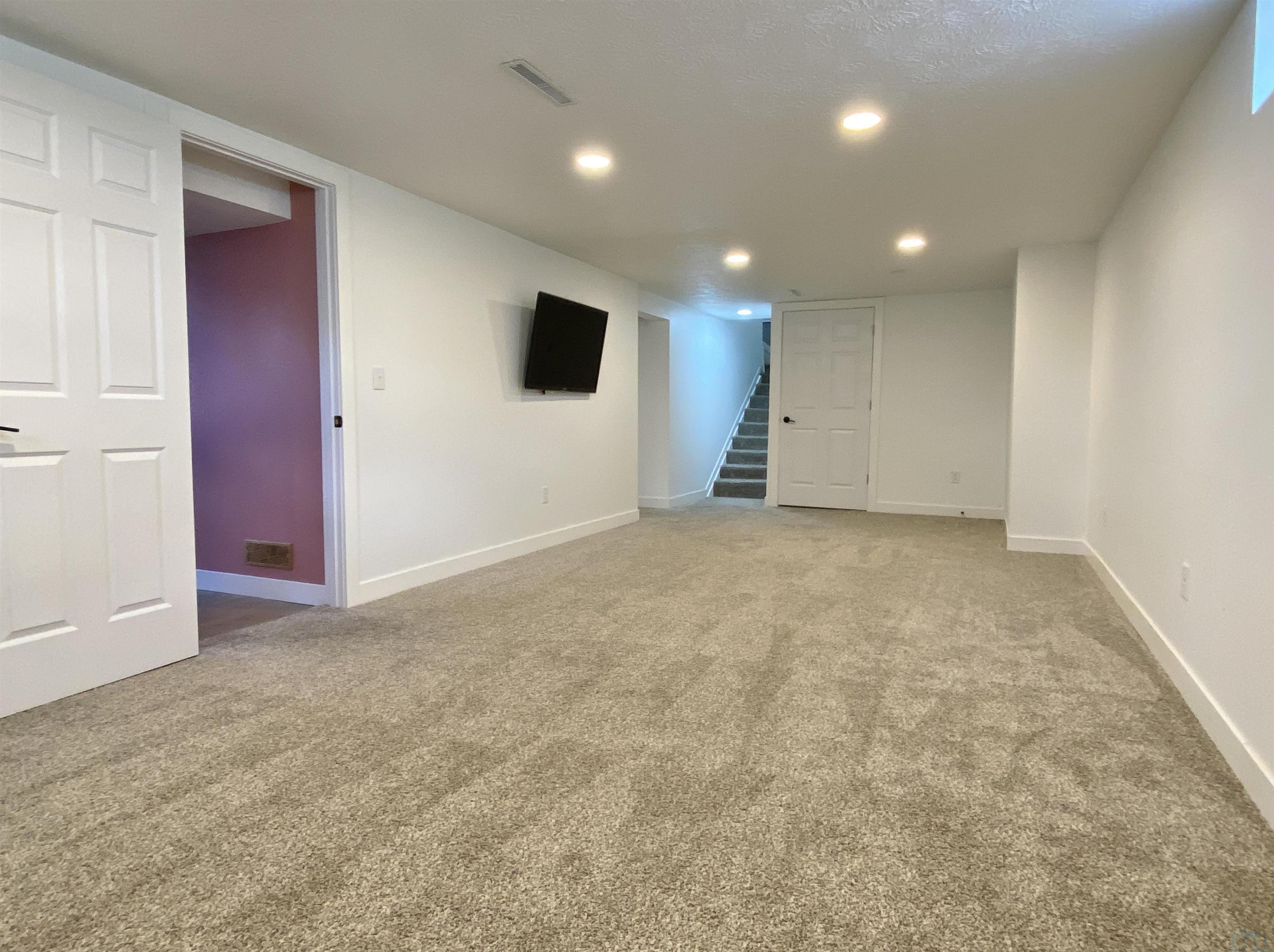 MLS #832811
