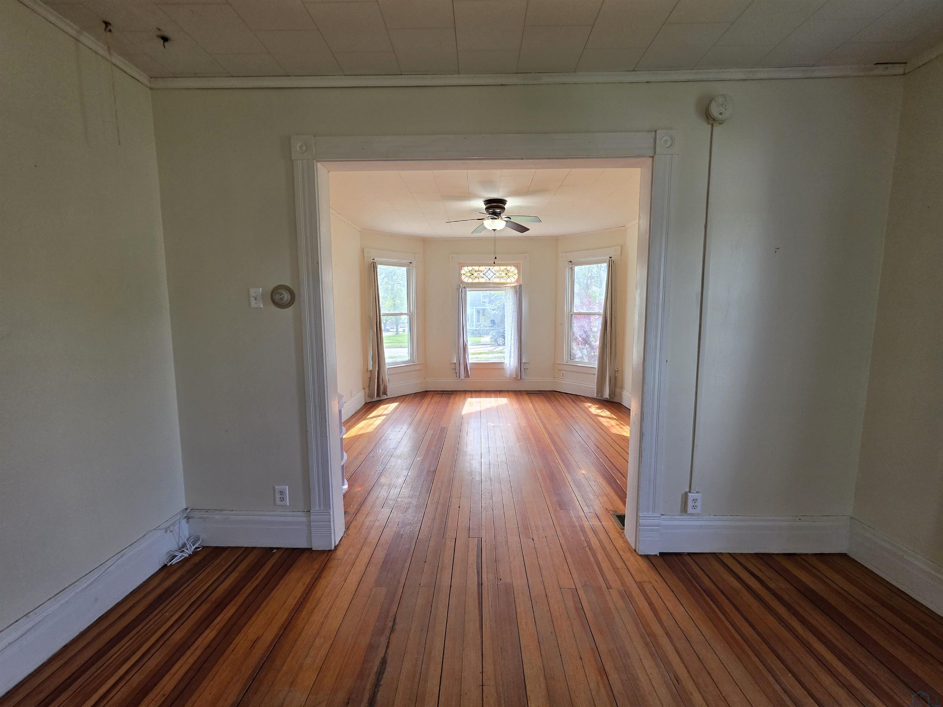MLS #832815