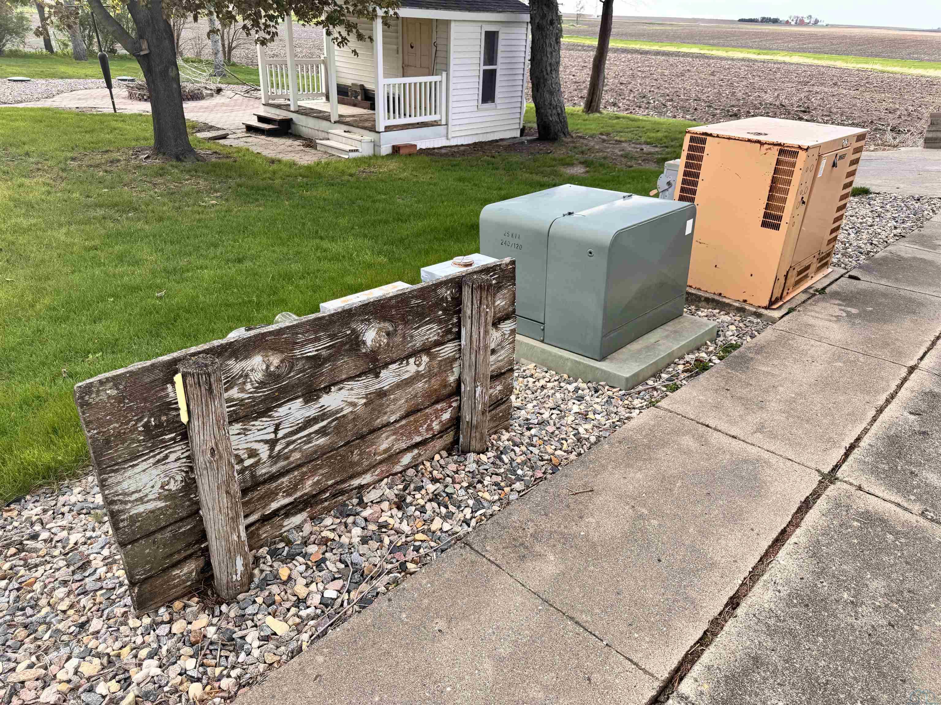 MLS #832825
