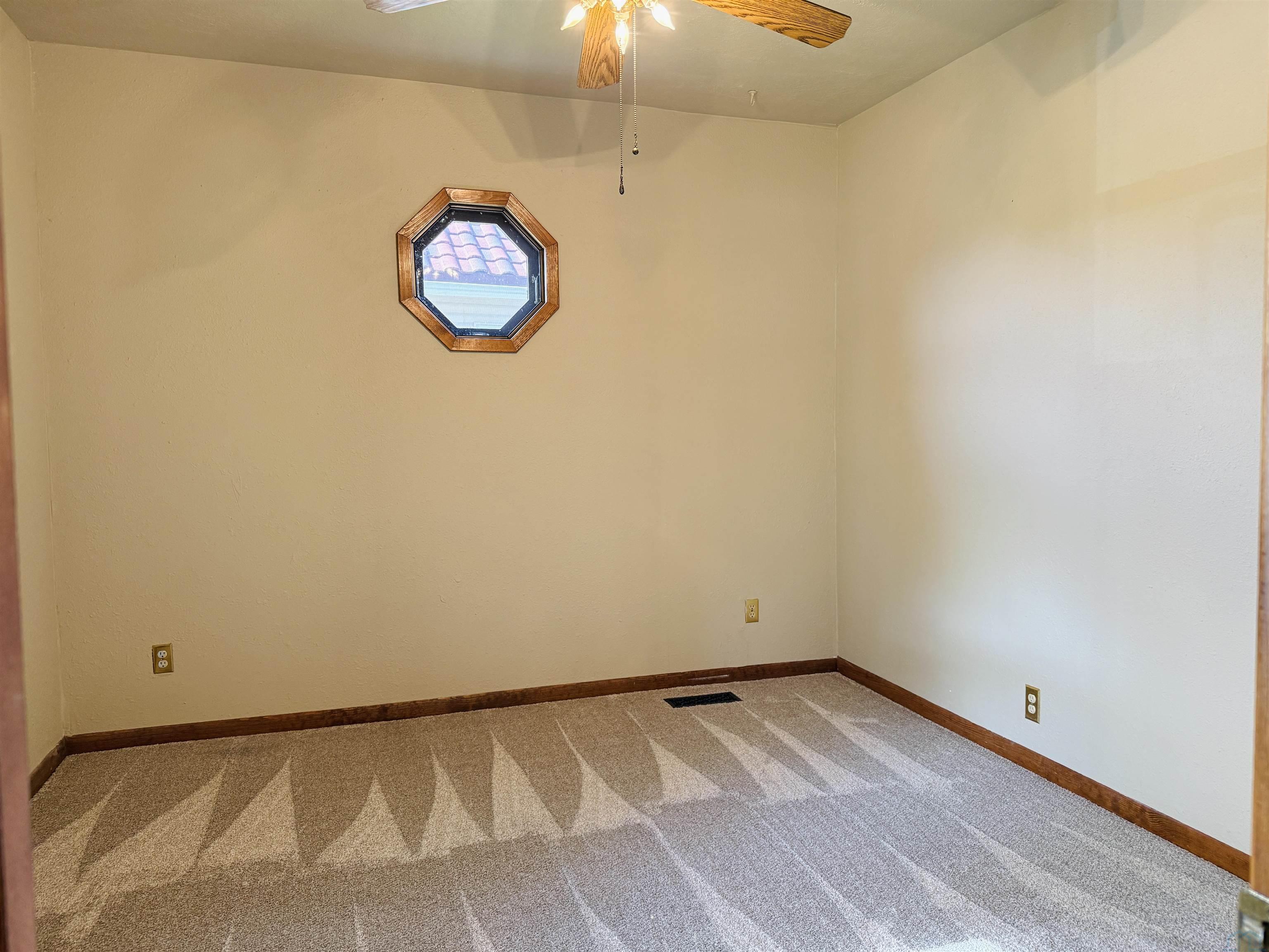 MLS #832840