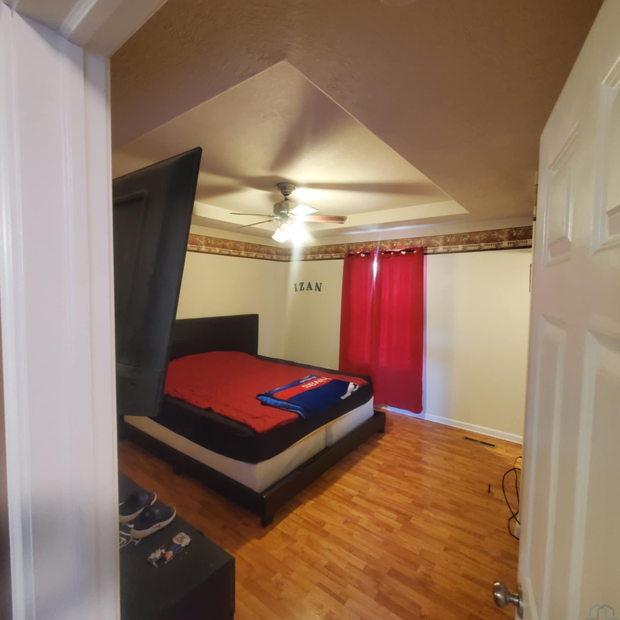 MLS #832854