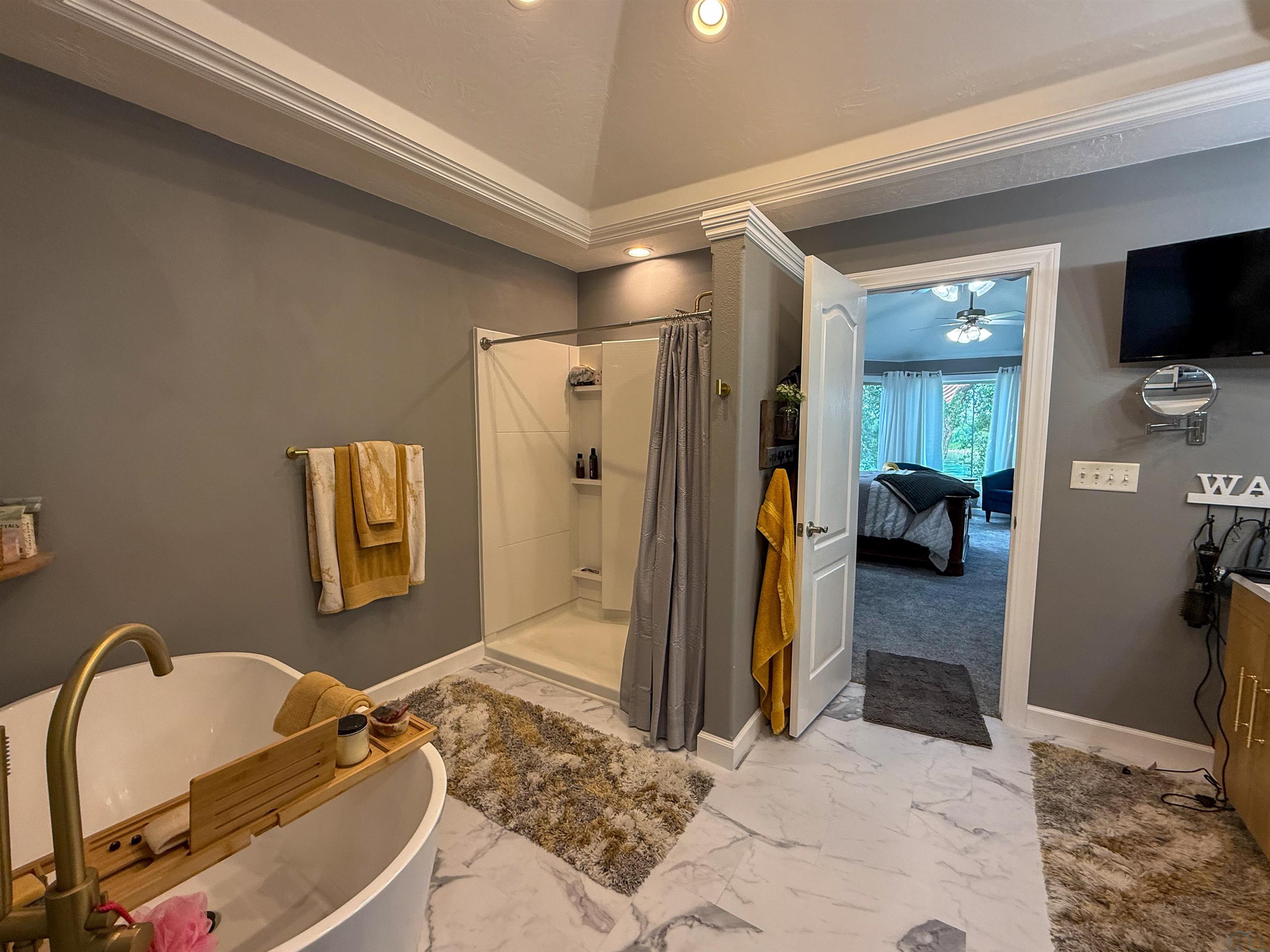 MLS #832855