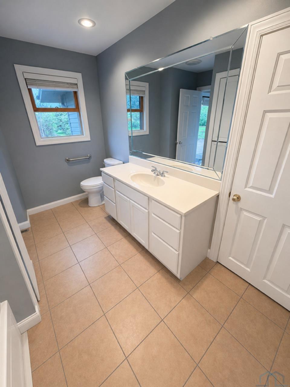 MLS #832863