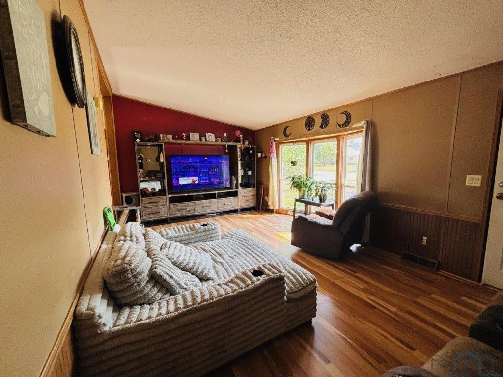MLS #832864