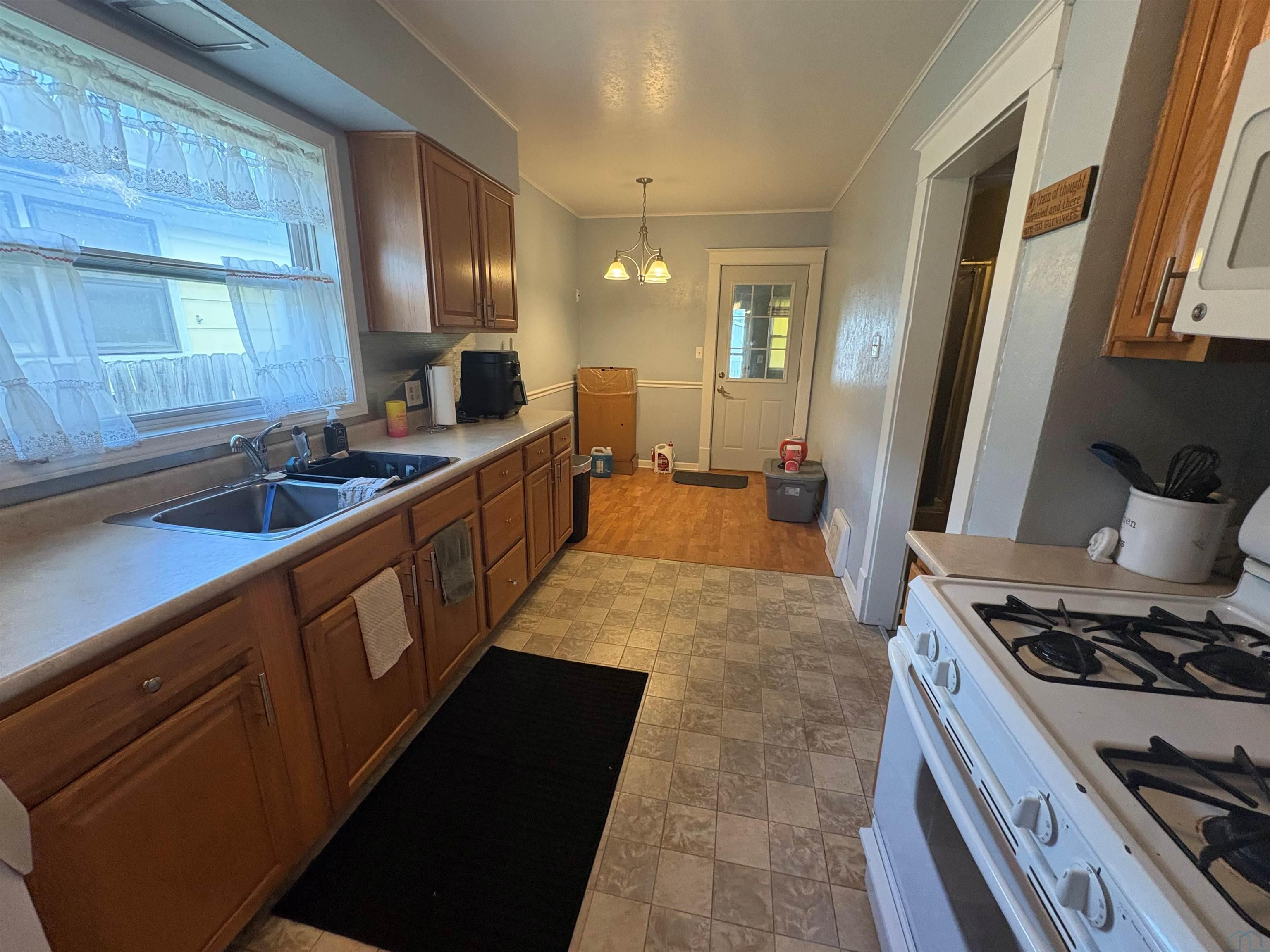 MLS #832866