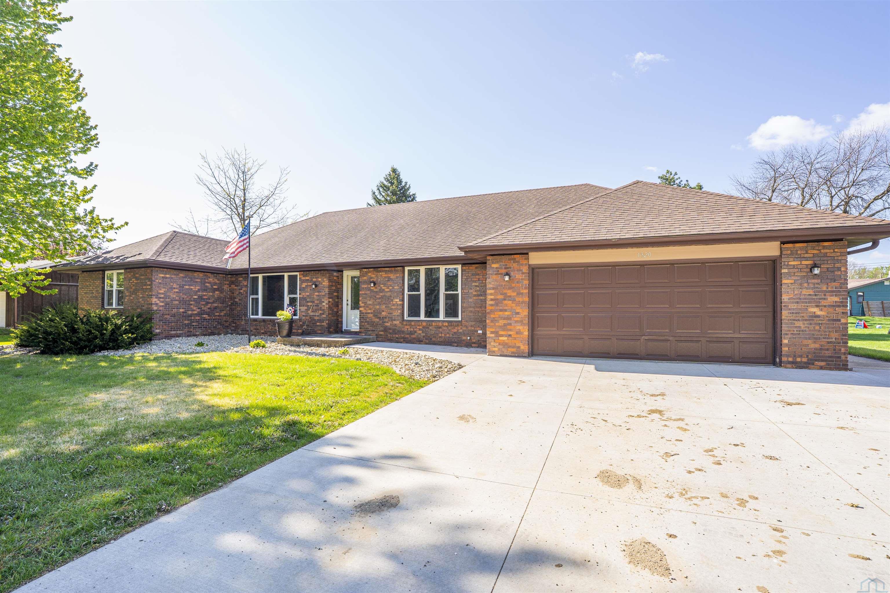 1320 Kahler Ct.						  						 , Sheldon						 , IA						  51201						  