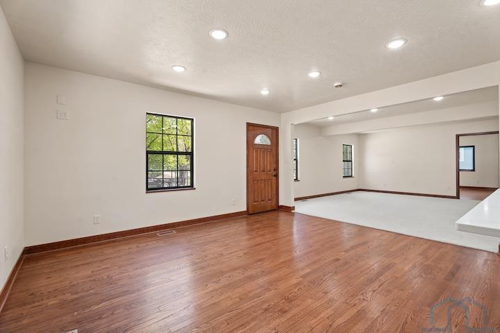 MLS #832876