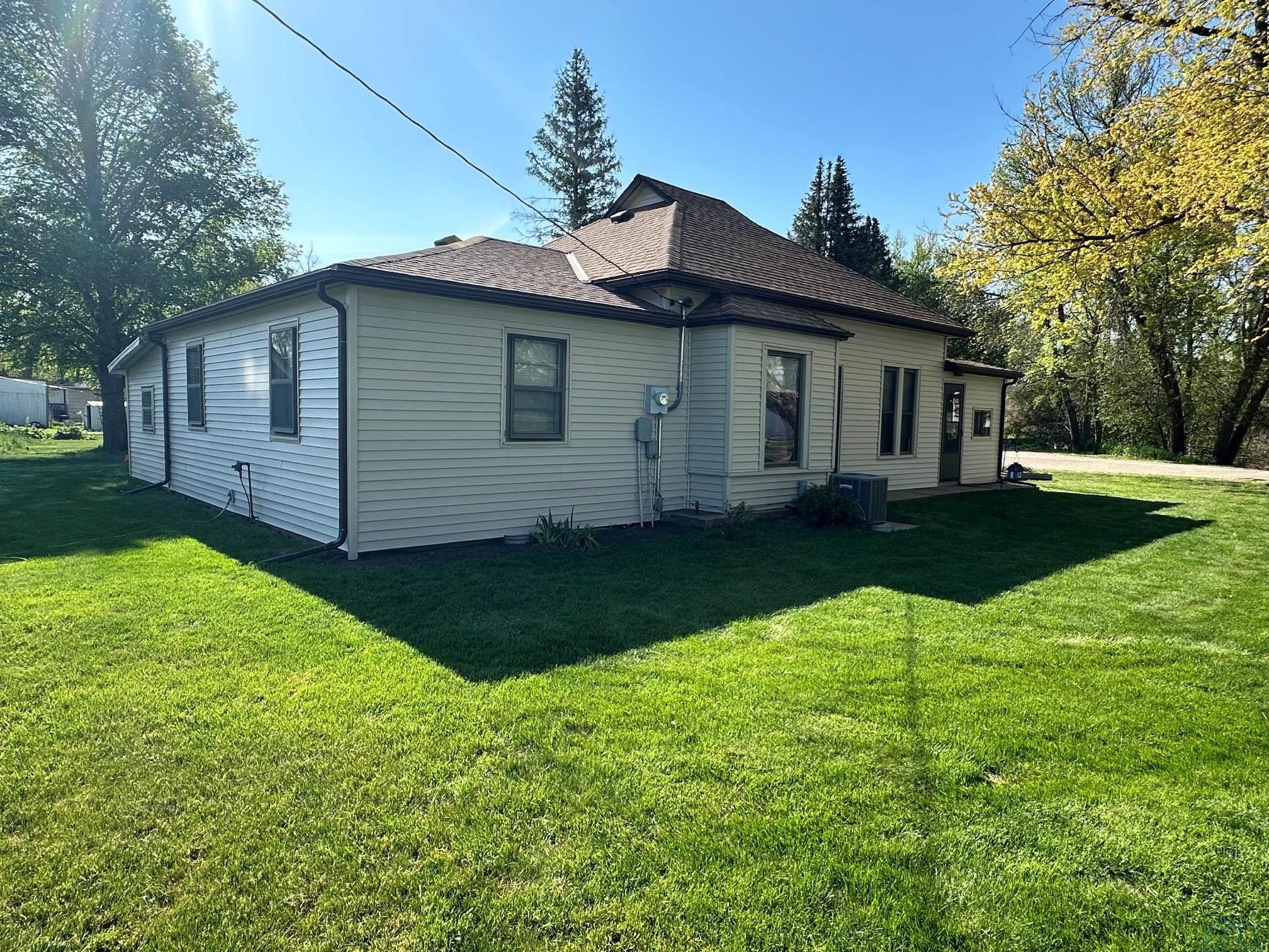 MLS #832895