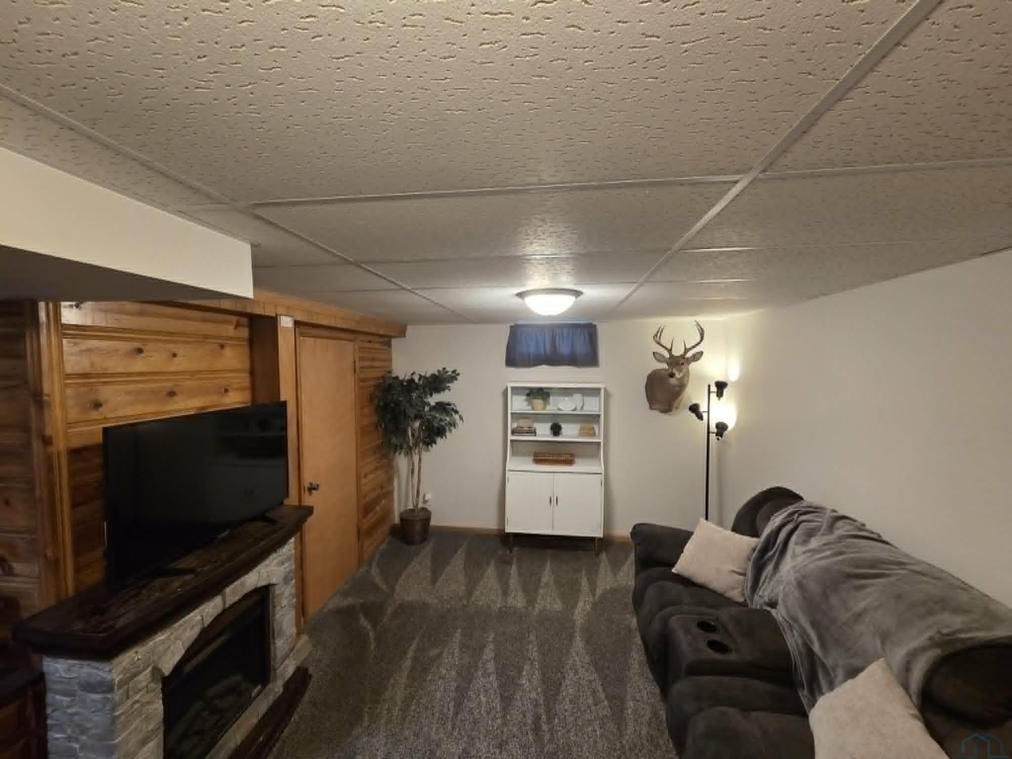 MLS #832902