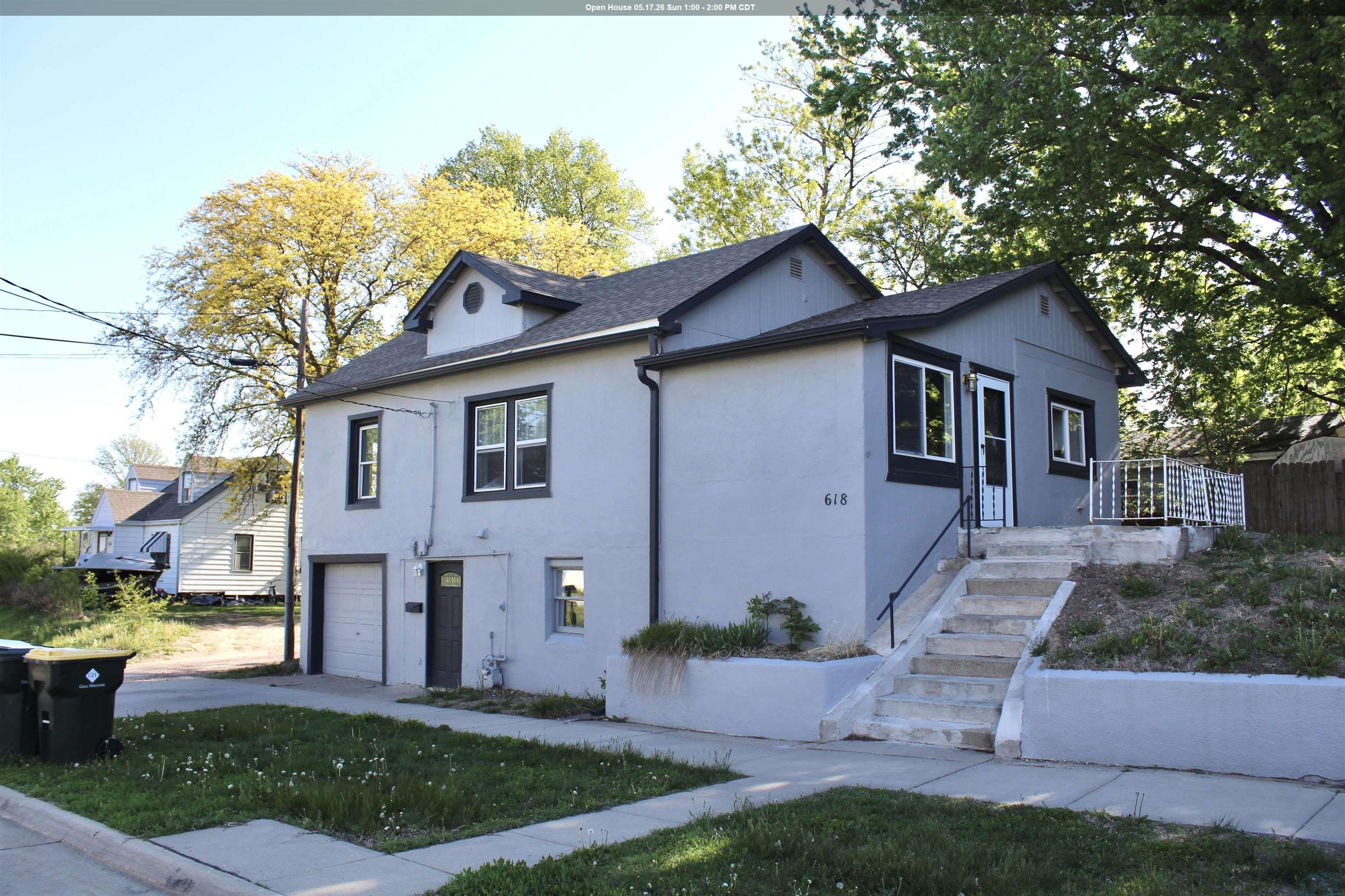 618 FAIRMOUNT ST S, Sioux City, IA 51106 