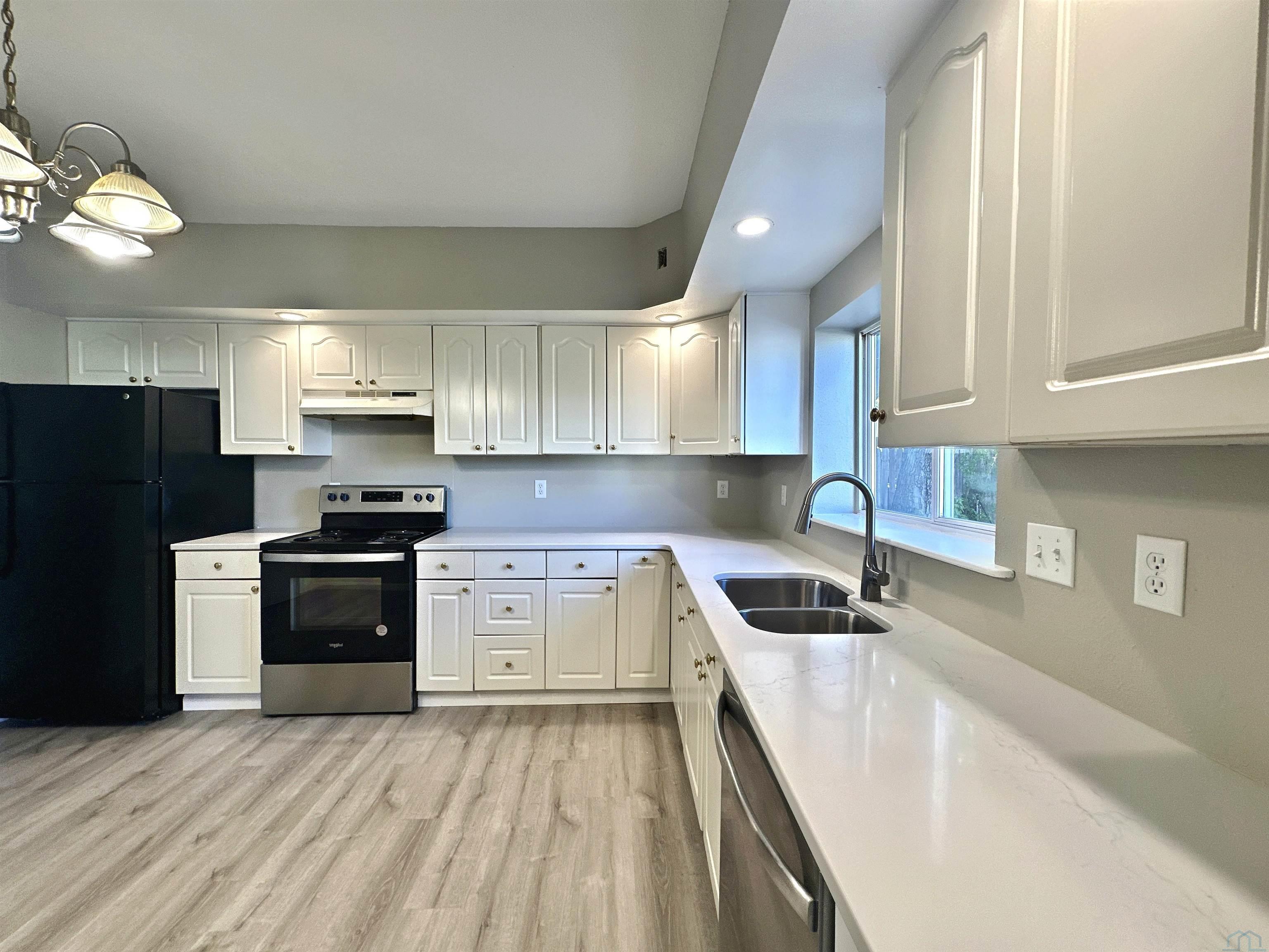 MLS #832903
