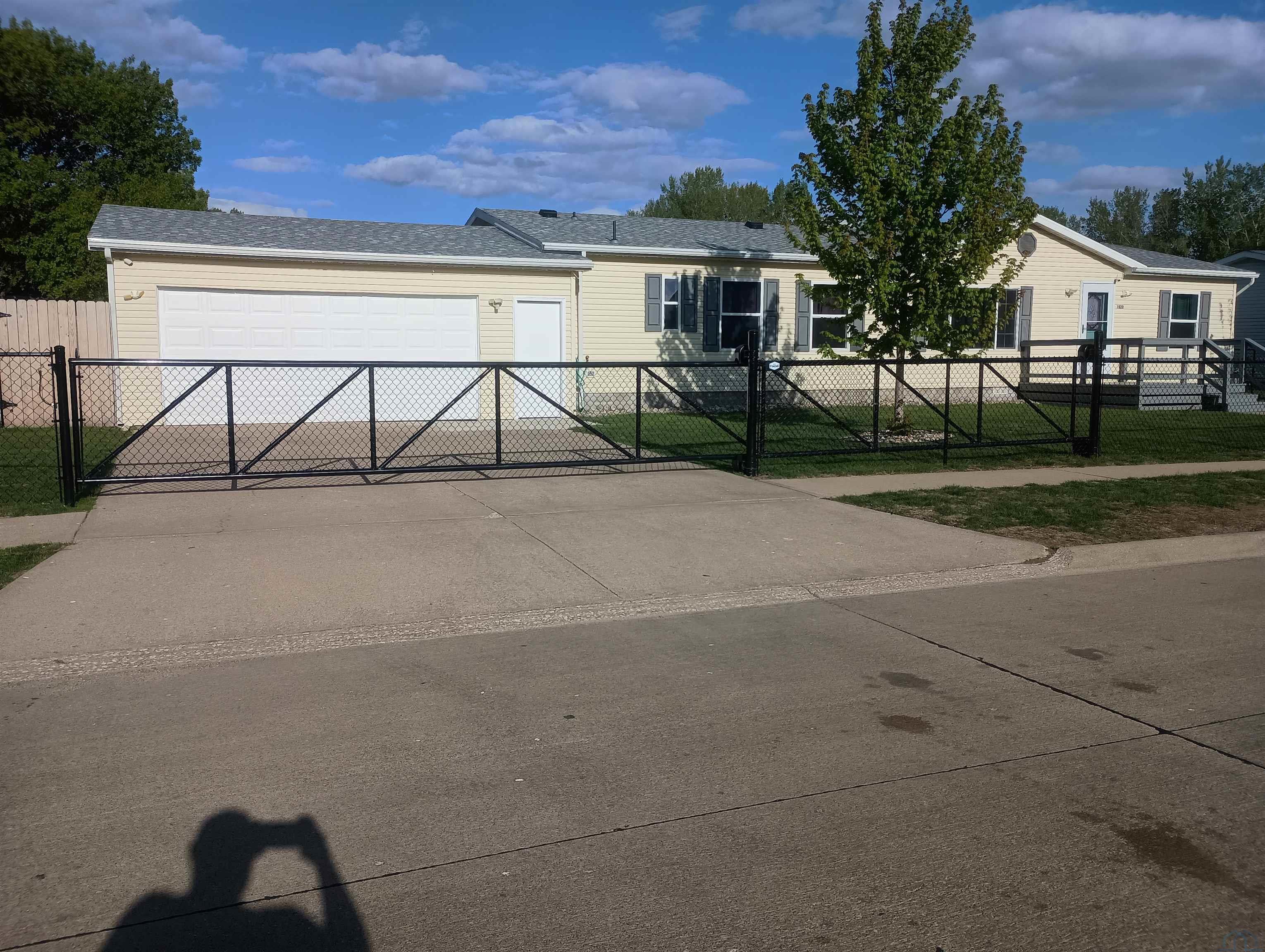 MLS #832905