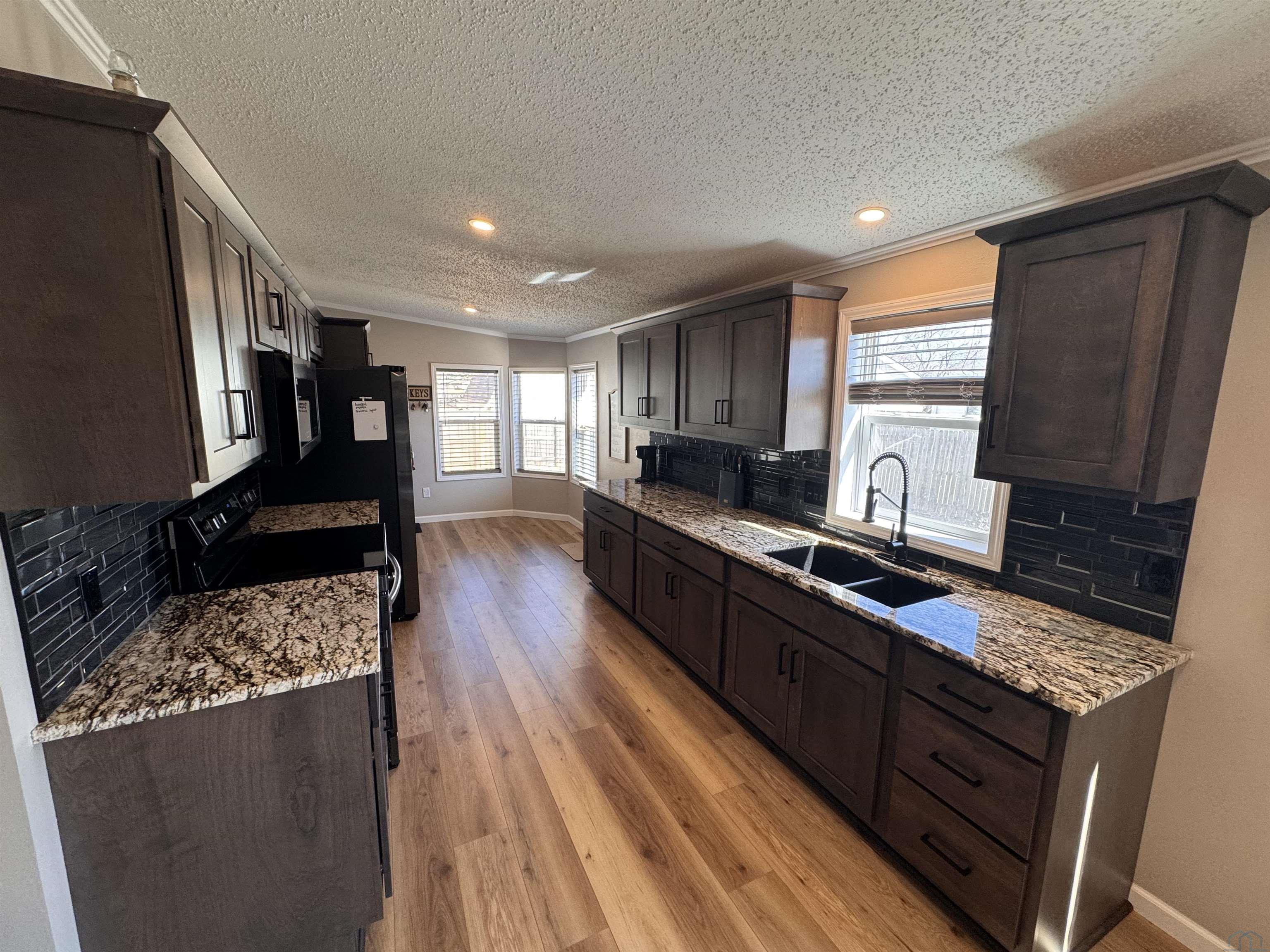 MLS #832905