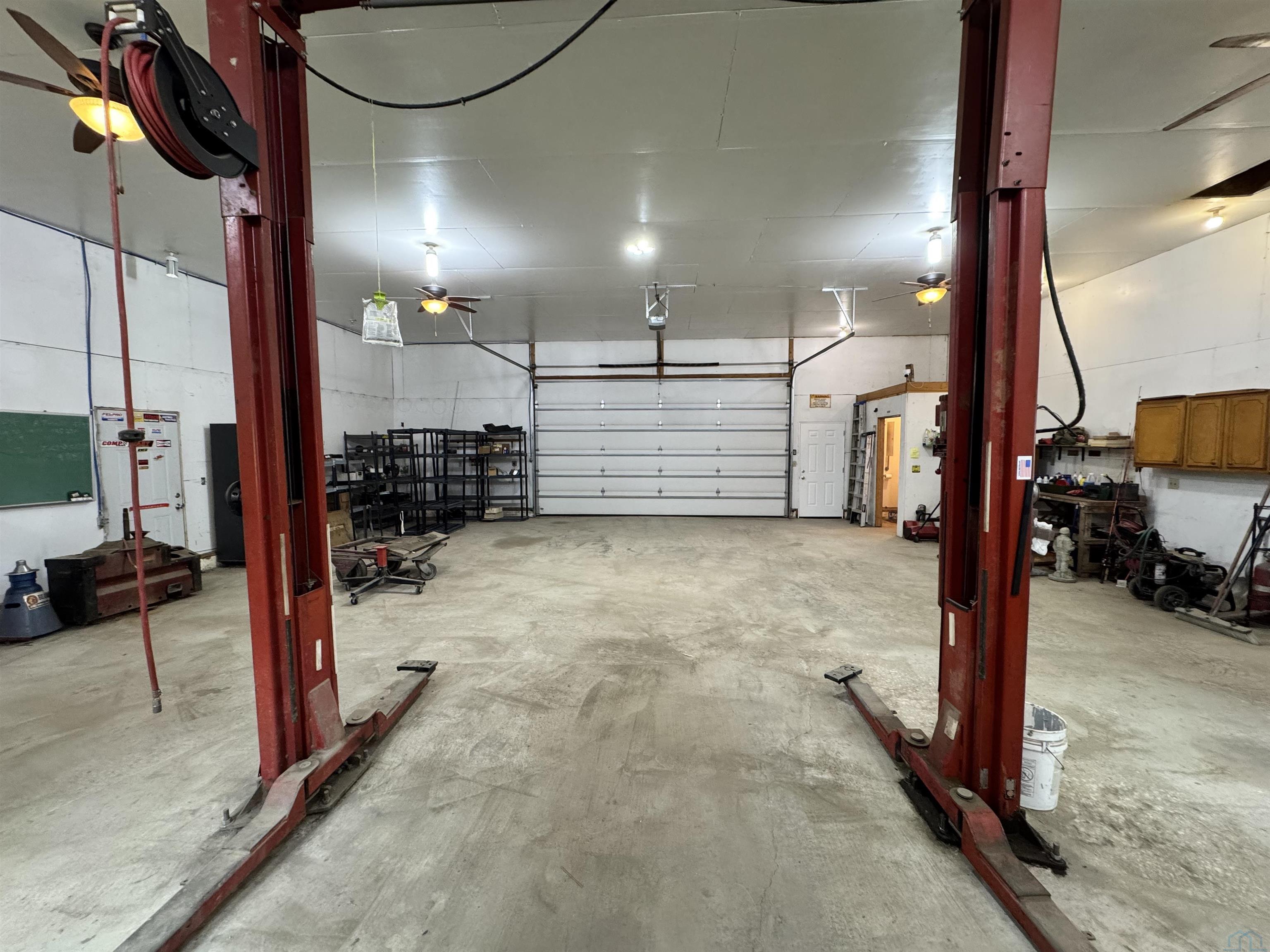 MLS #832906