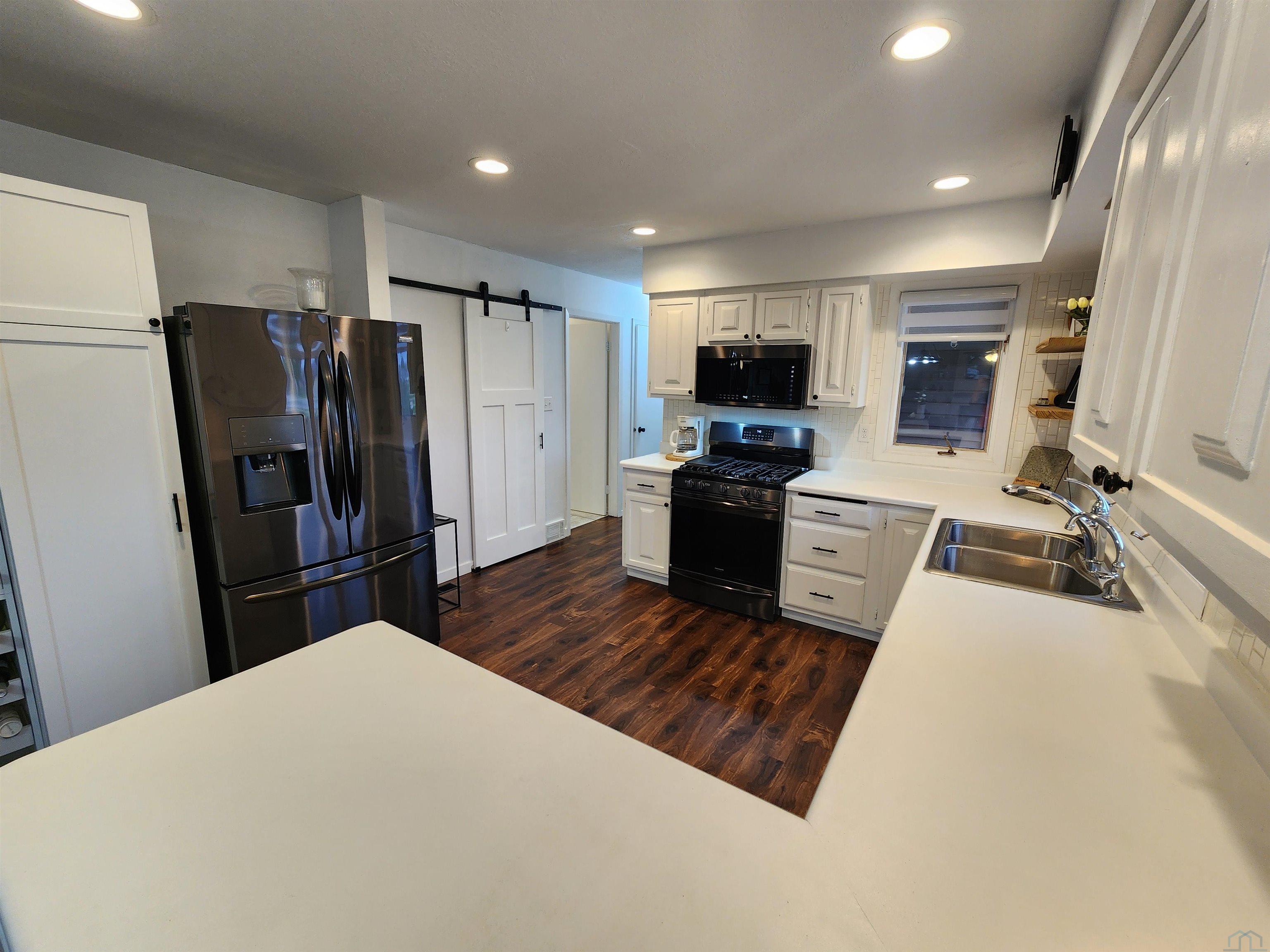 MLS #832910