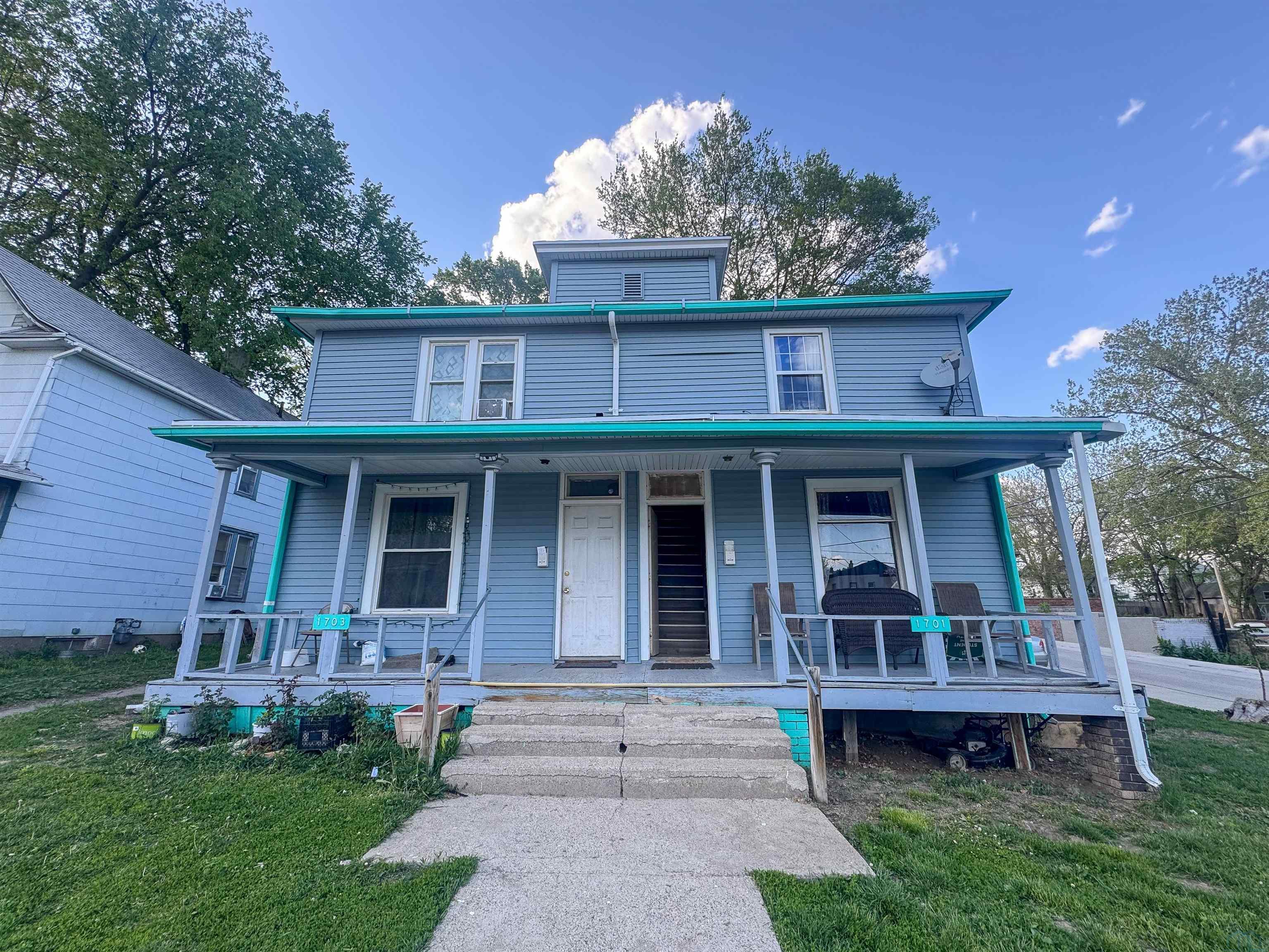 1701-03 3rd W, Sioux City, IA 51103 