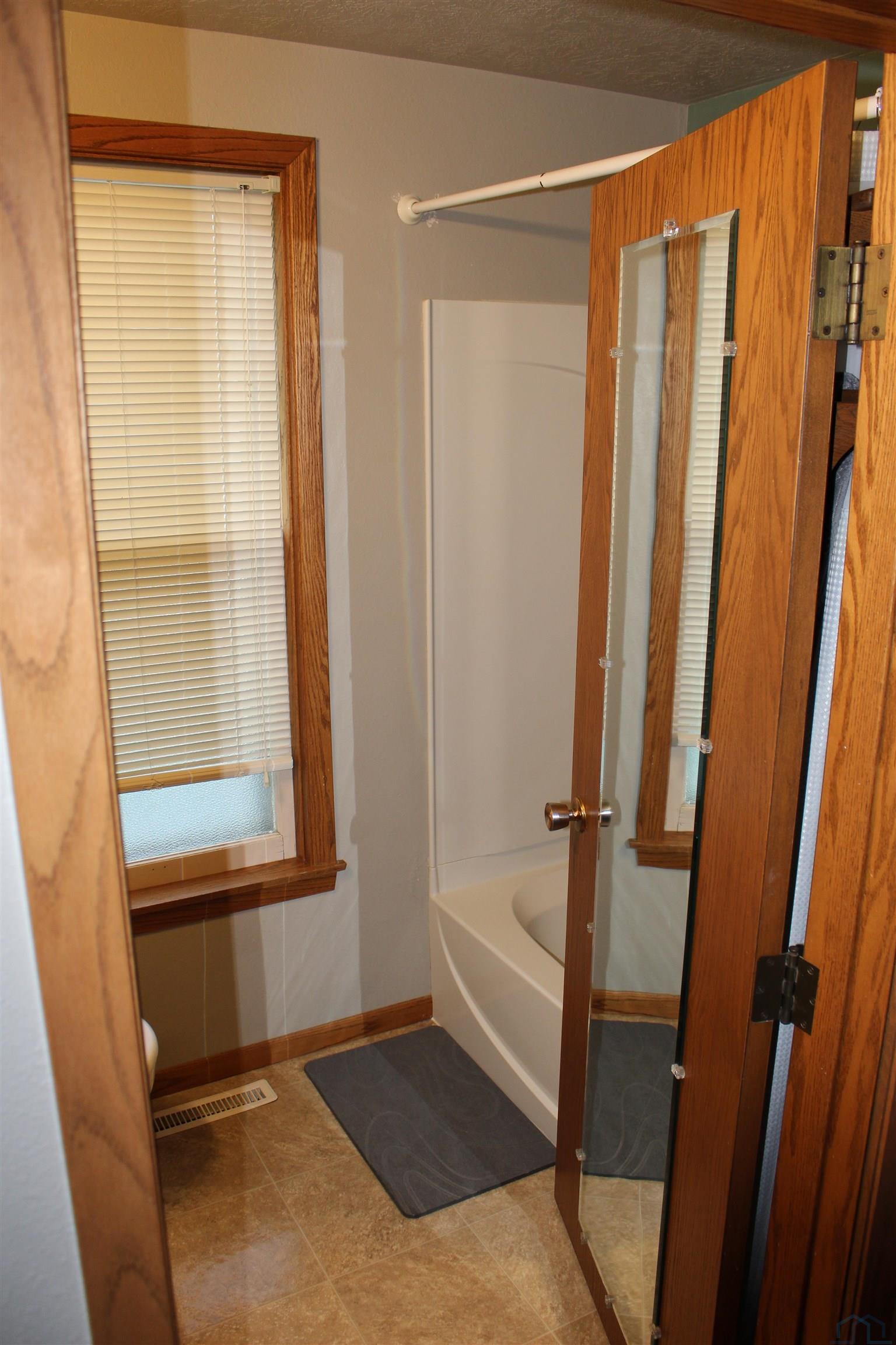 MLS #832938