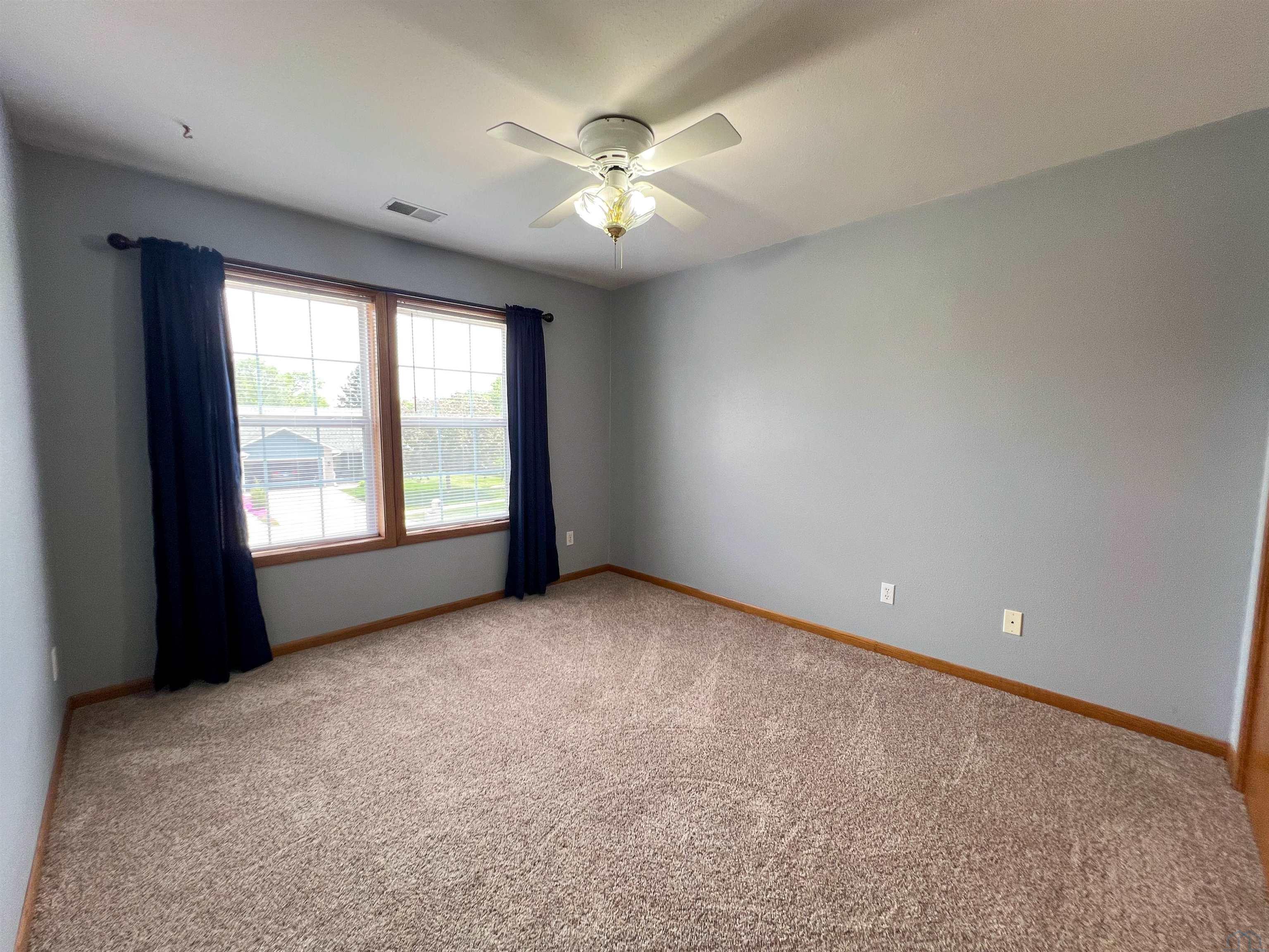 MLS #832952