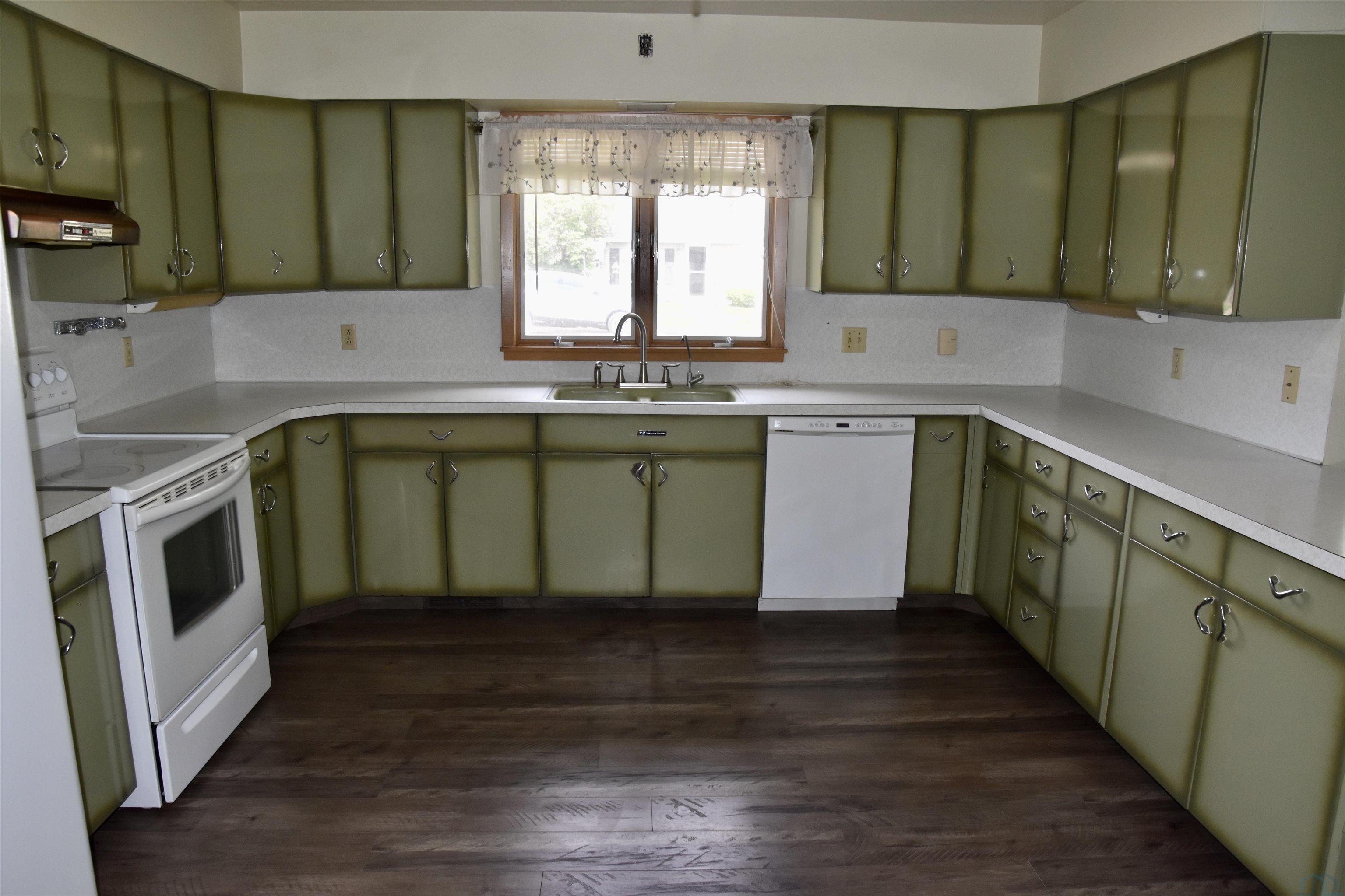 MLS #832954