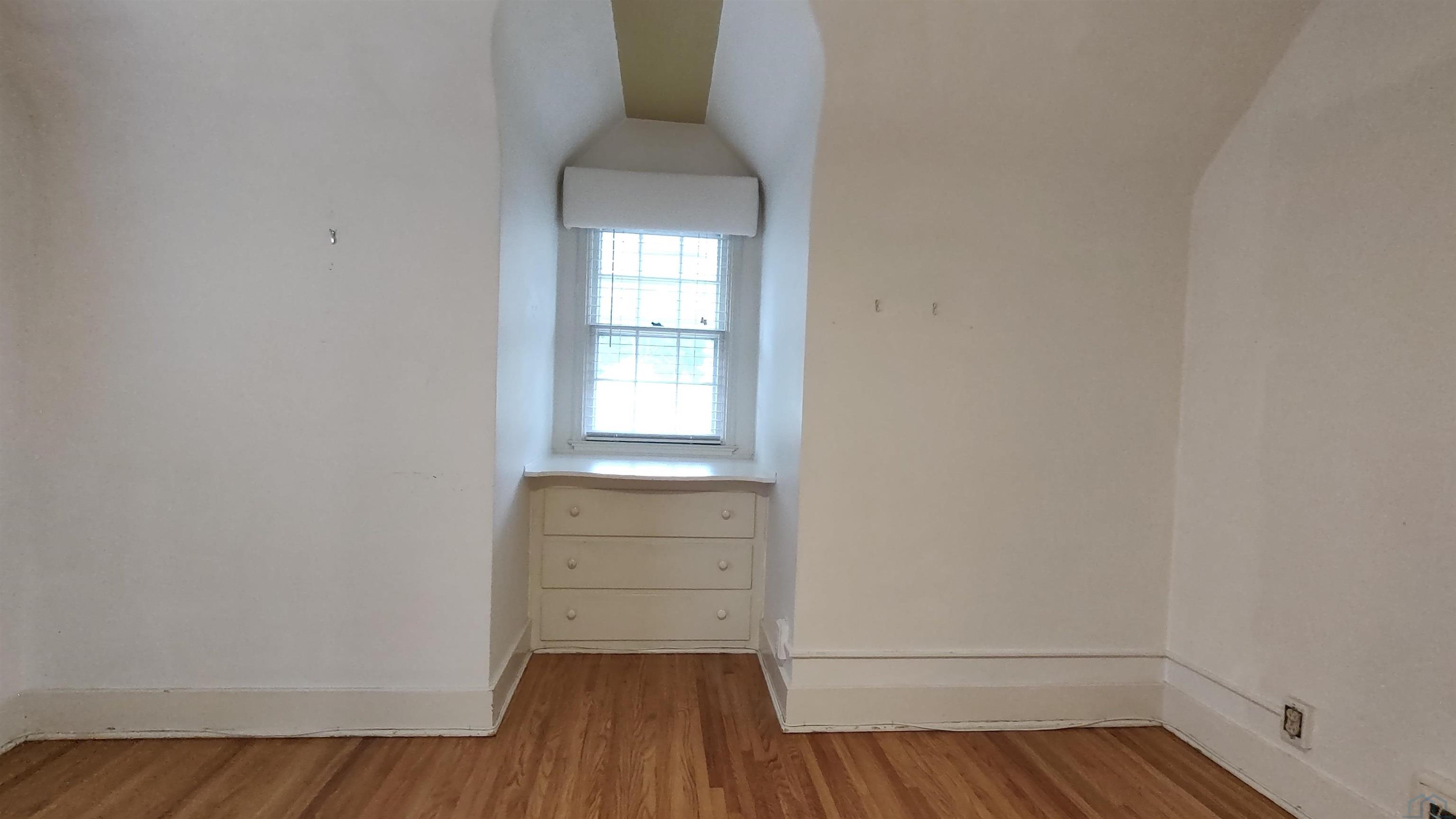 MLS #832957