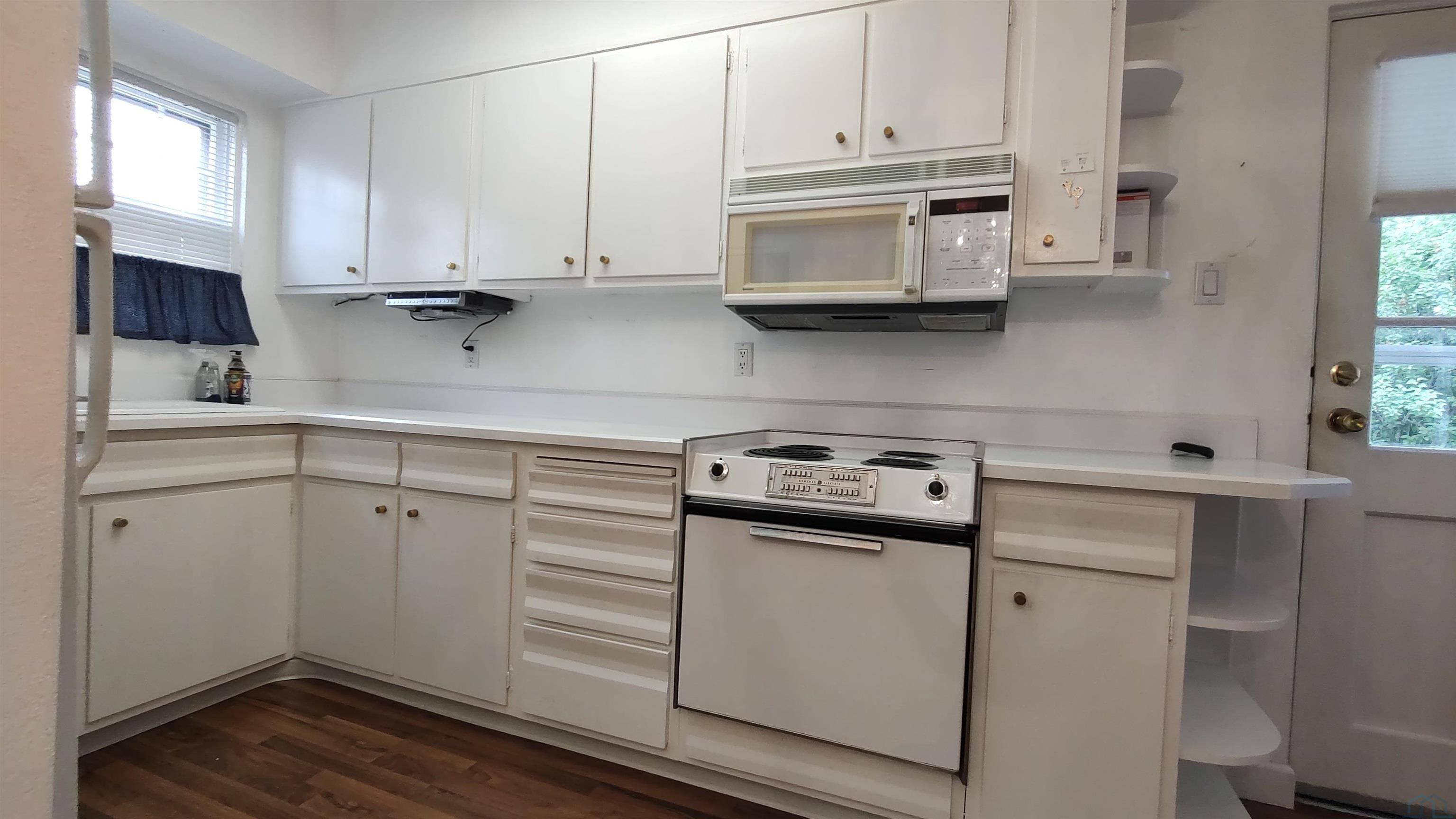 MLS #832957