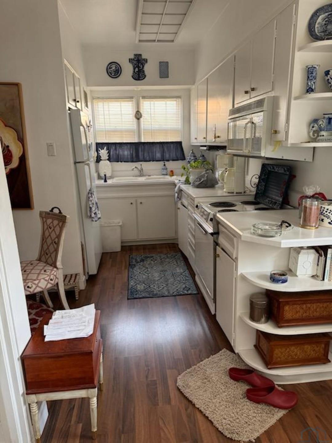 MLS #832957