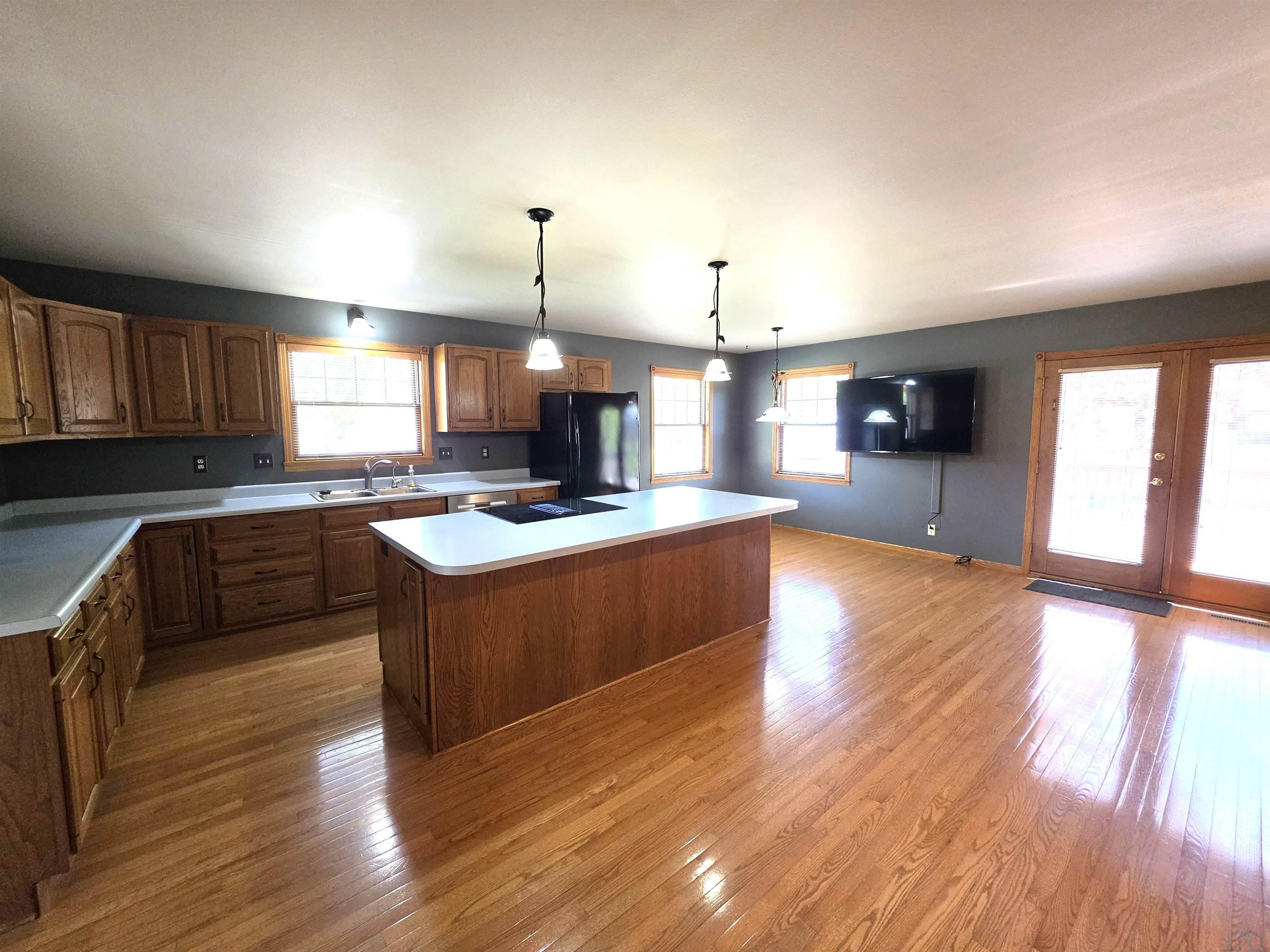 MLS #832960