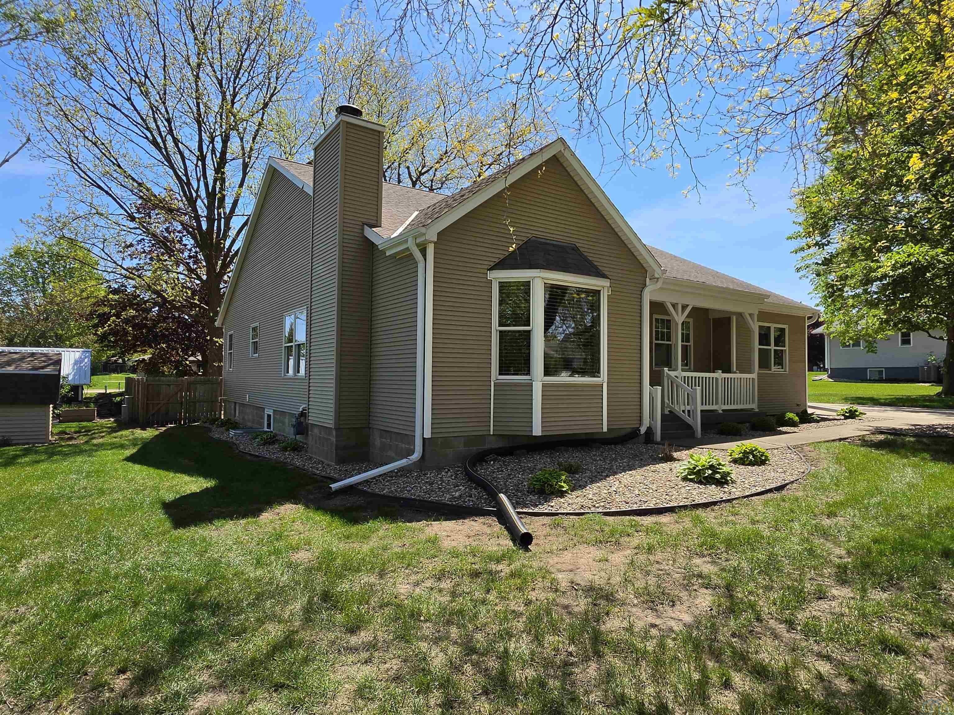 MLS #832960