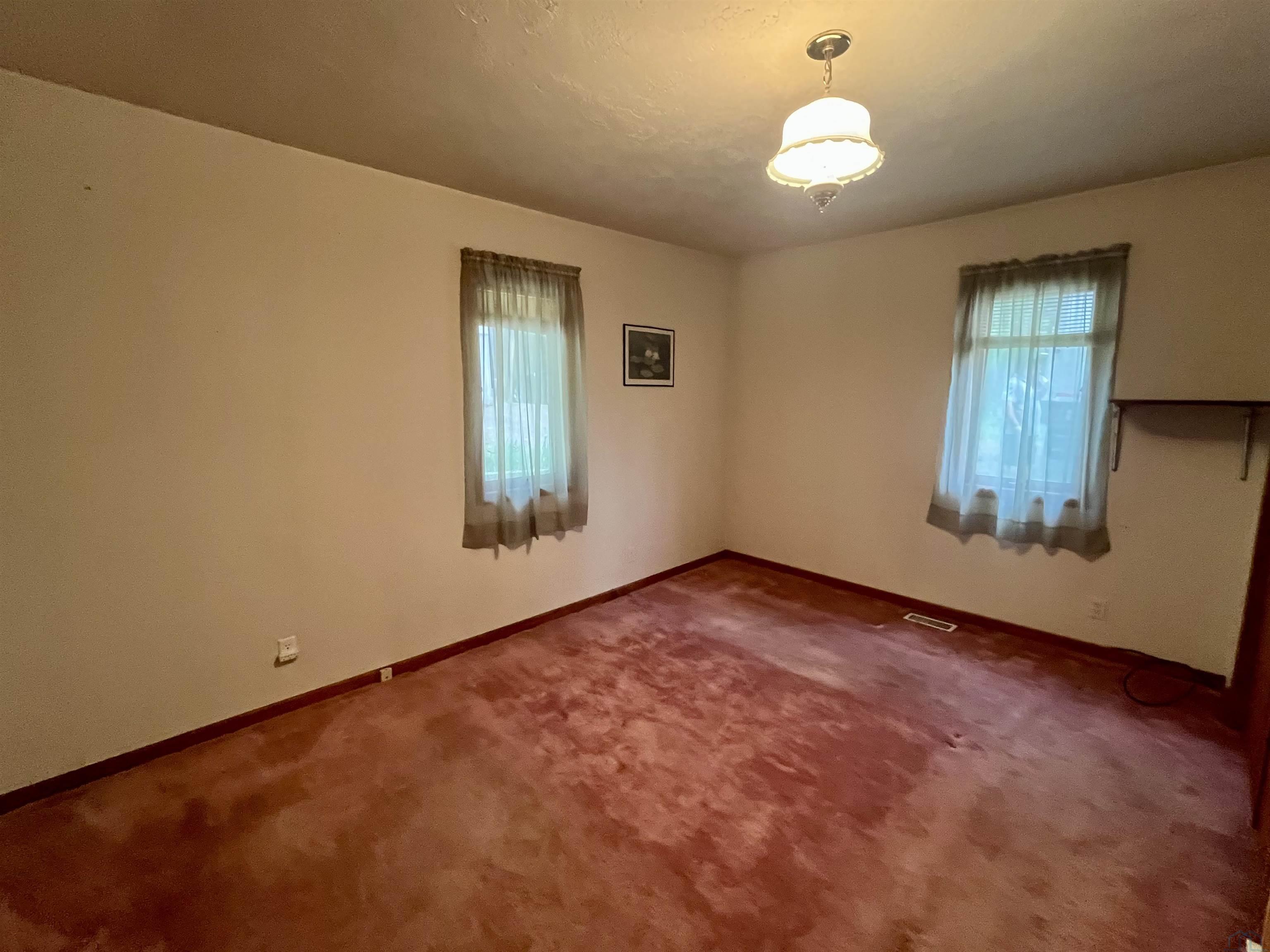 MLS #832963