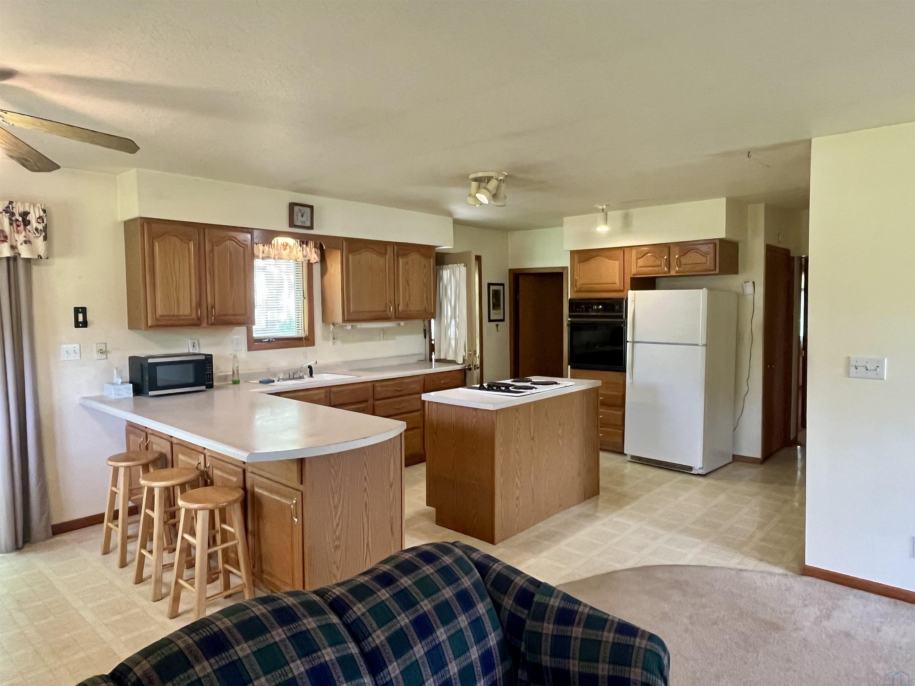 MLS #832963
