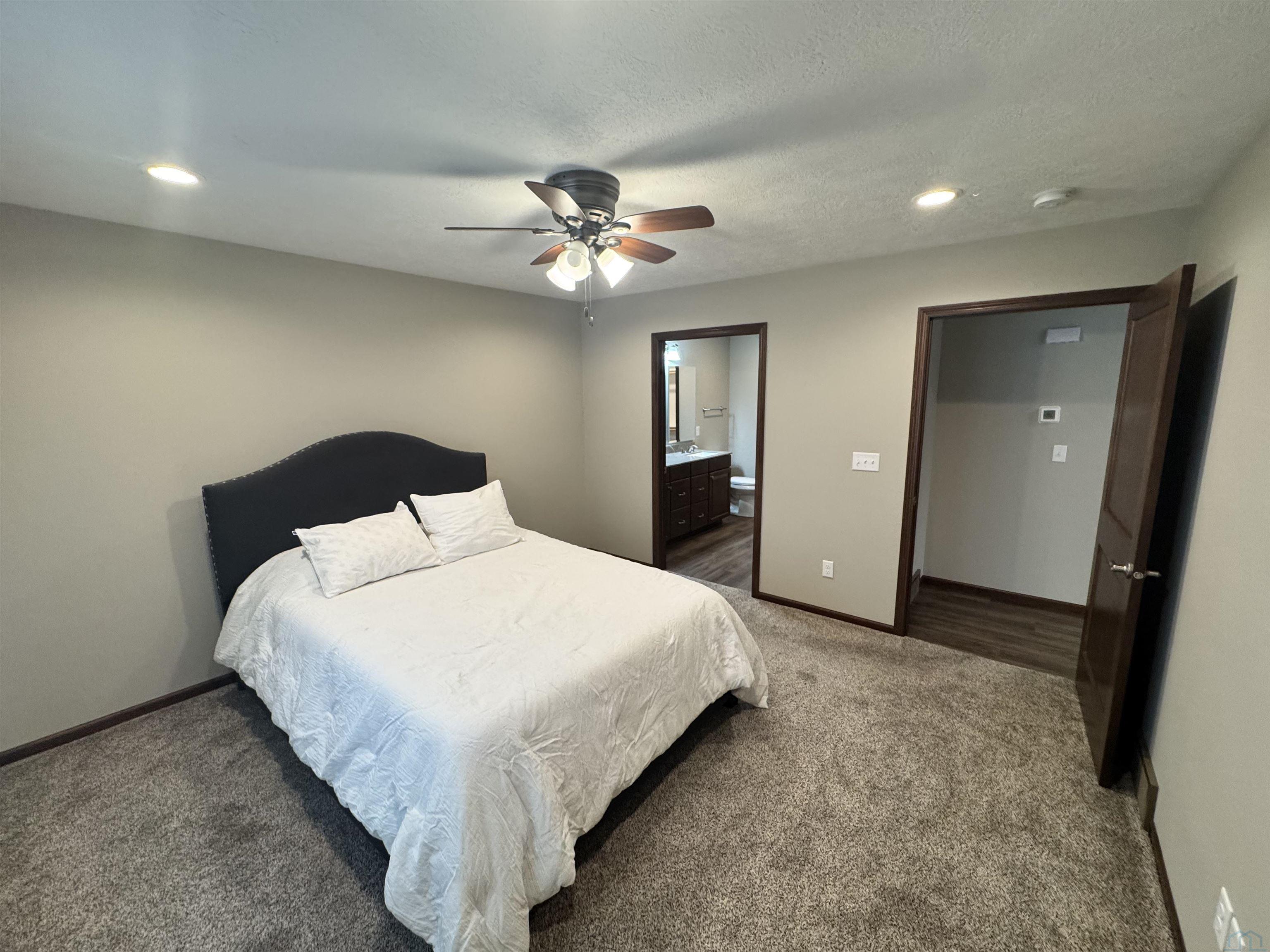 MLS #832972