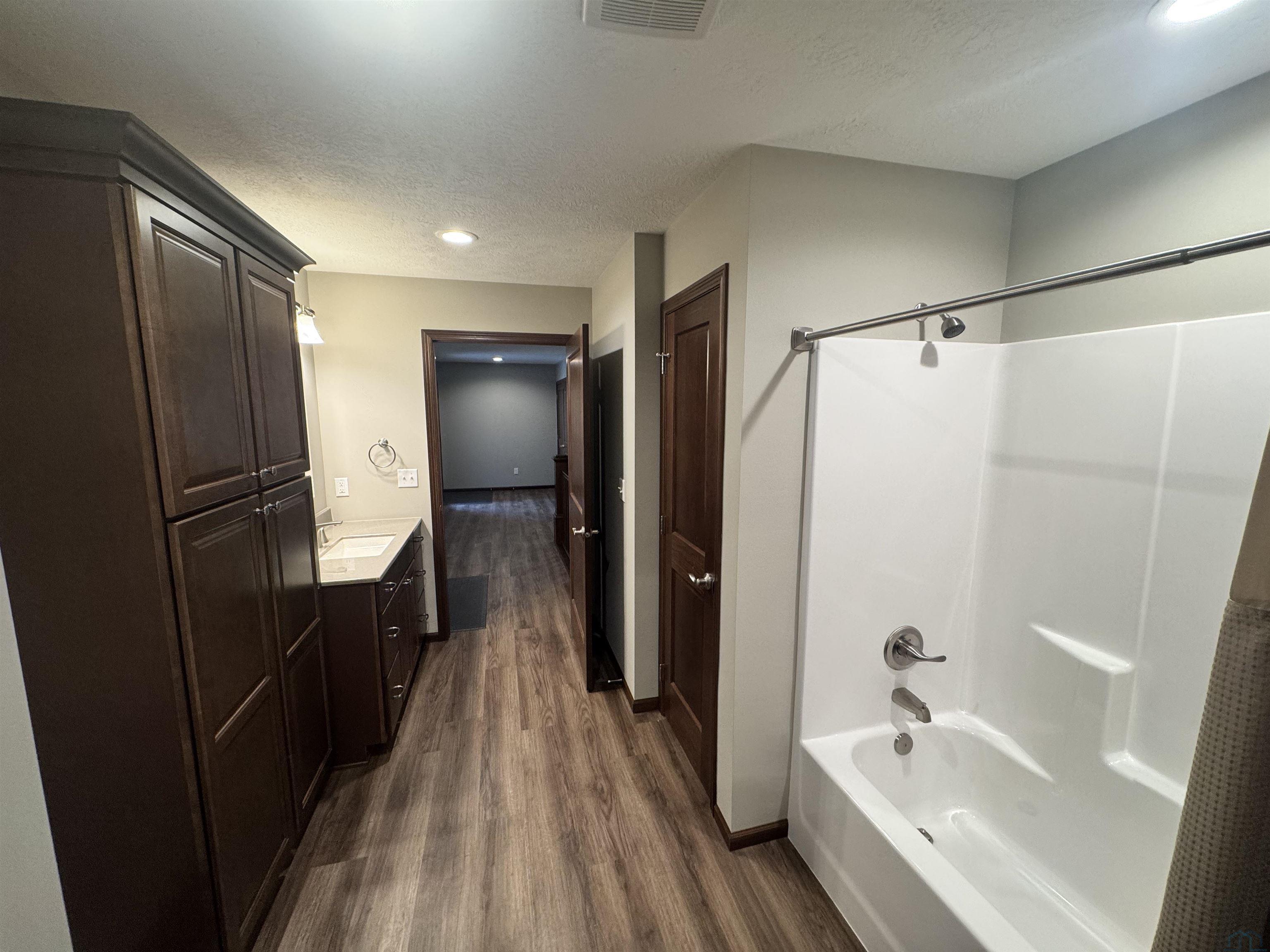 MLS #832972